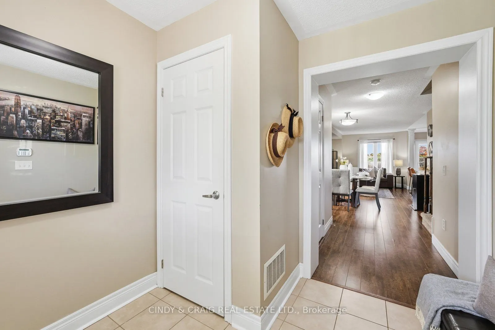 119 Dewell Crescent