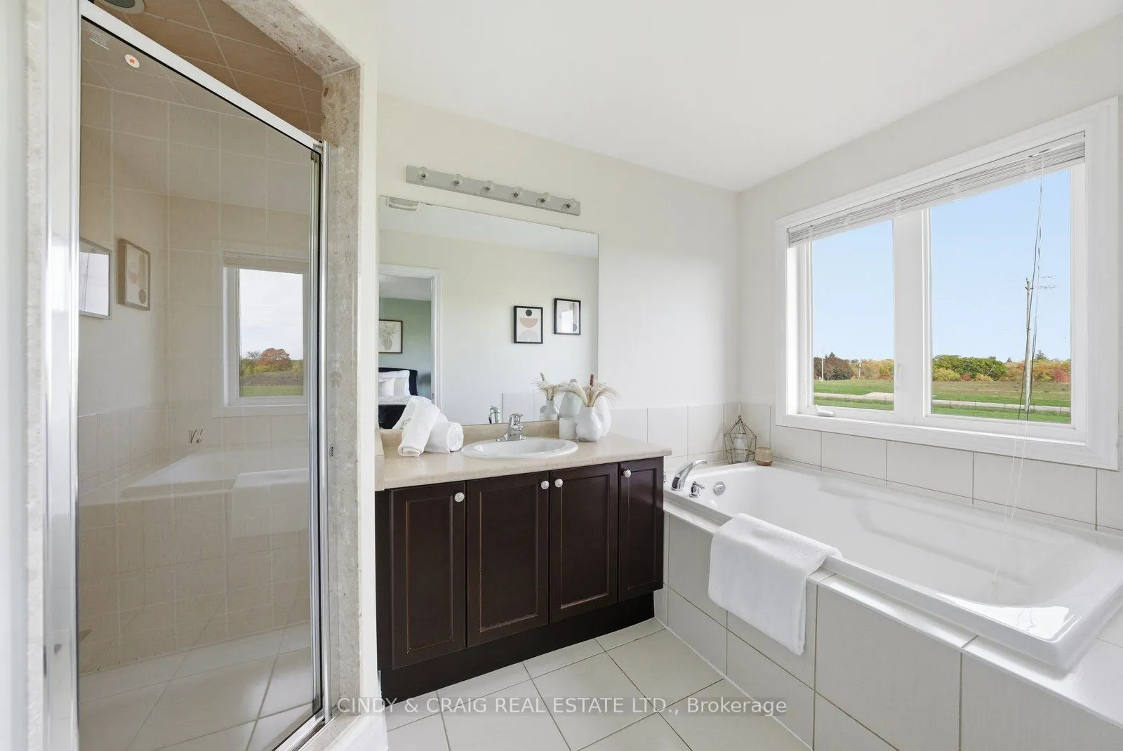 119 Dewell Crescent