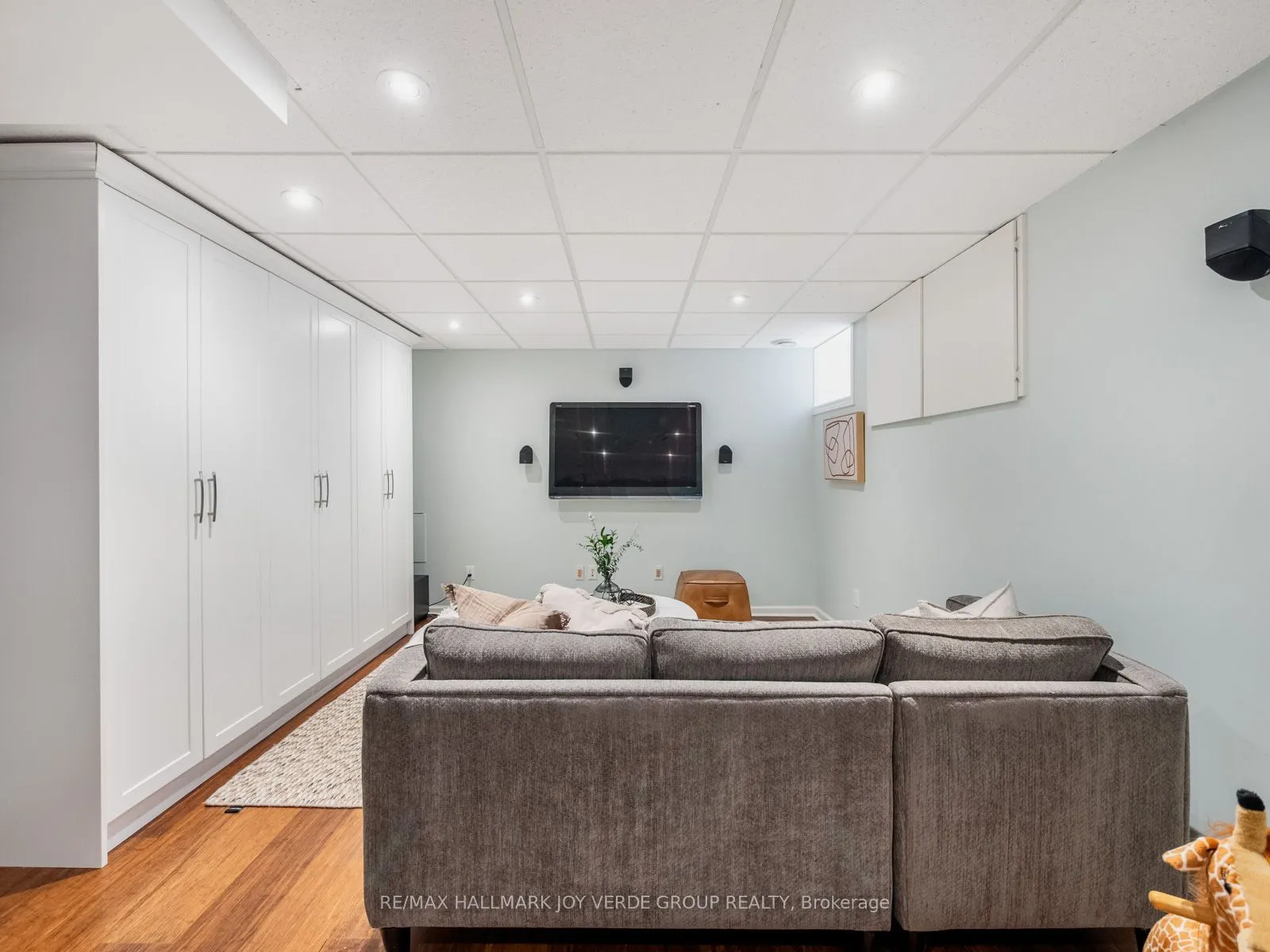 163 Courcelette Road