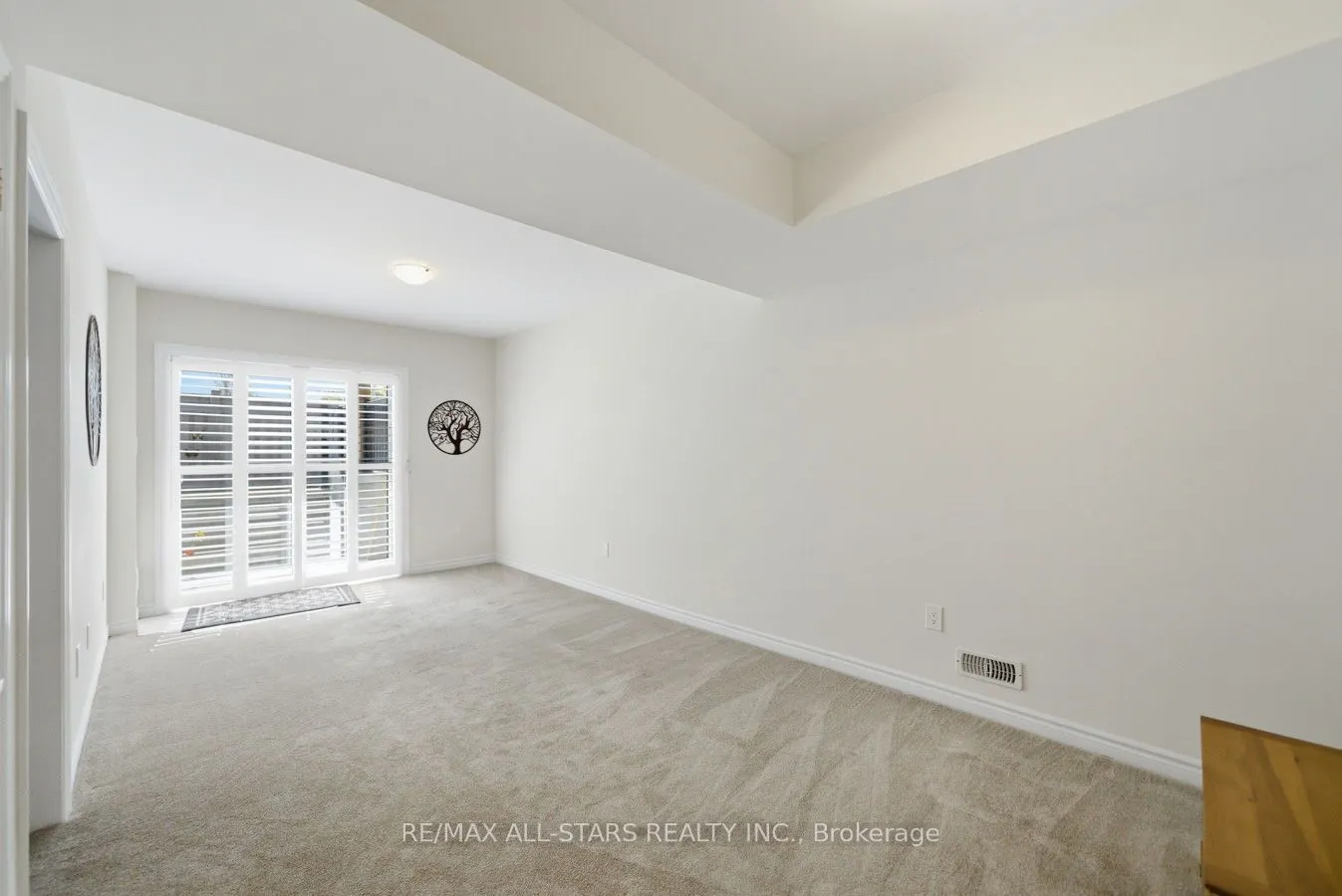 22 Doctor Archer Drive