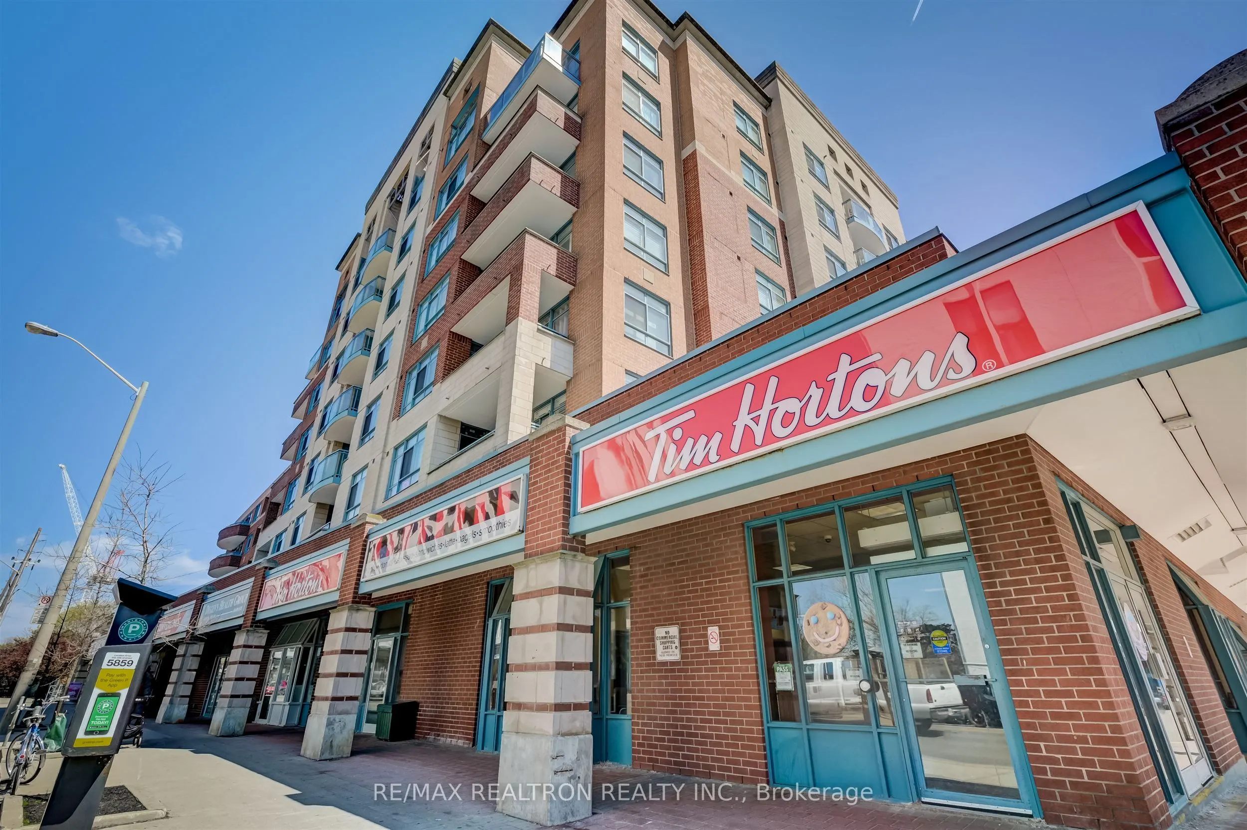 1091 Kingston Road, #429