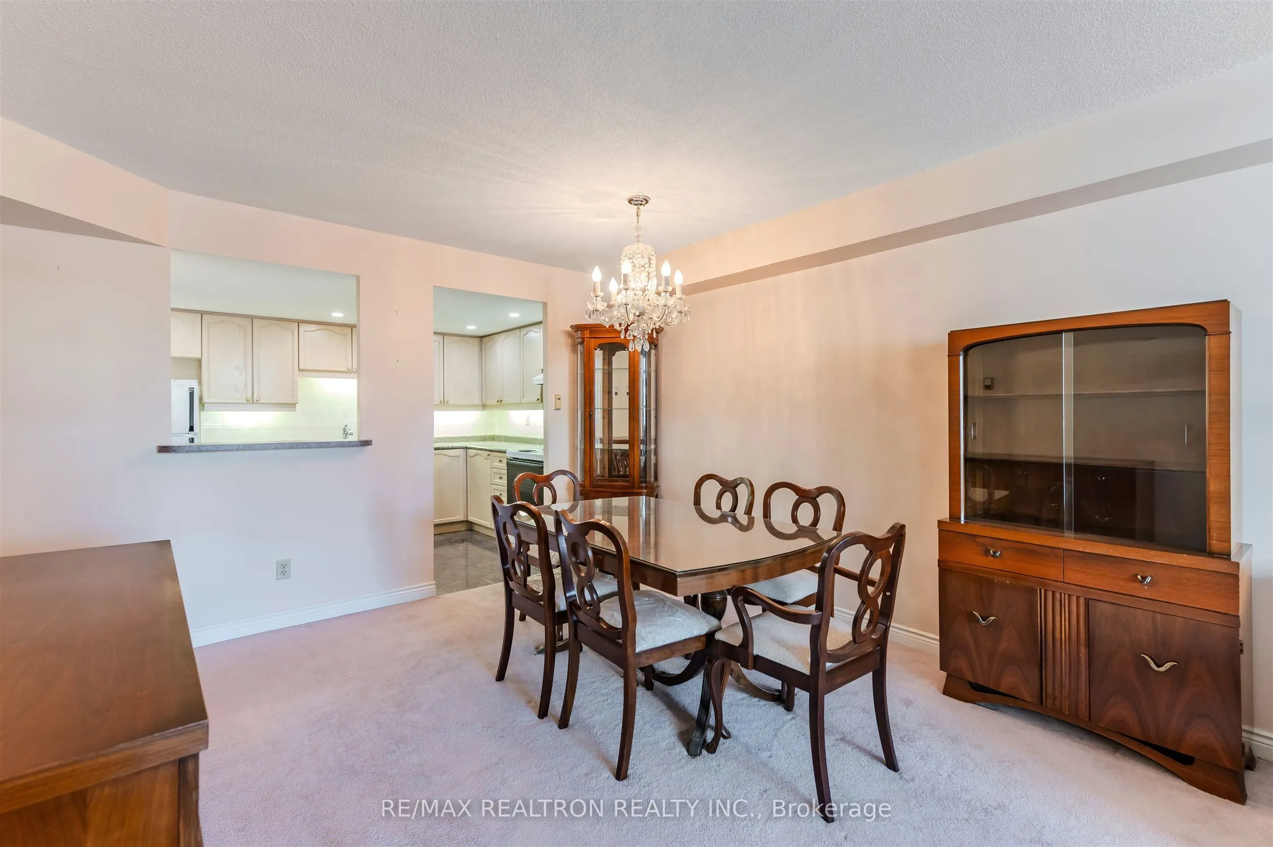 1091 Kingston Road, #429
