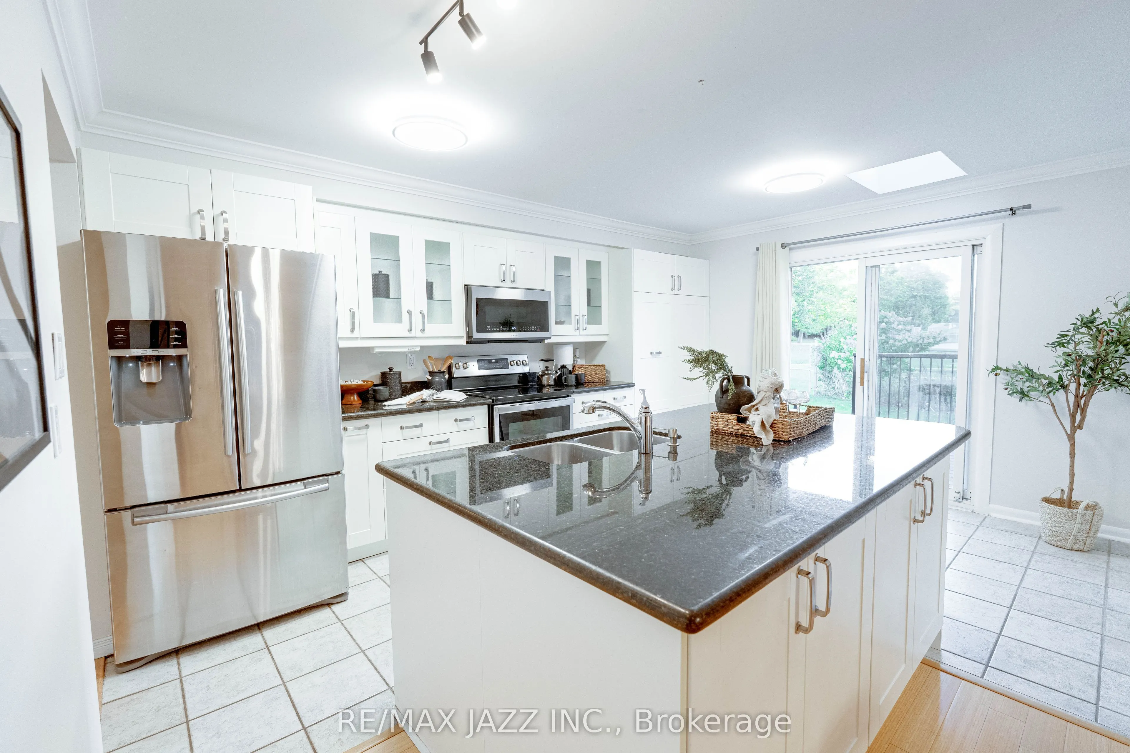 774 Millbank Road