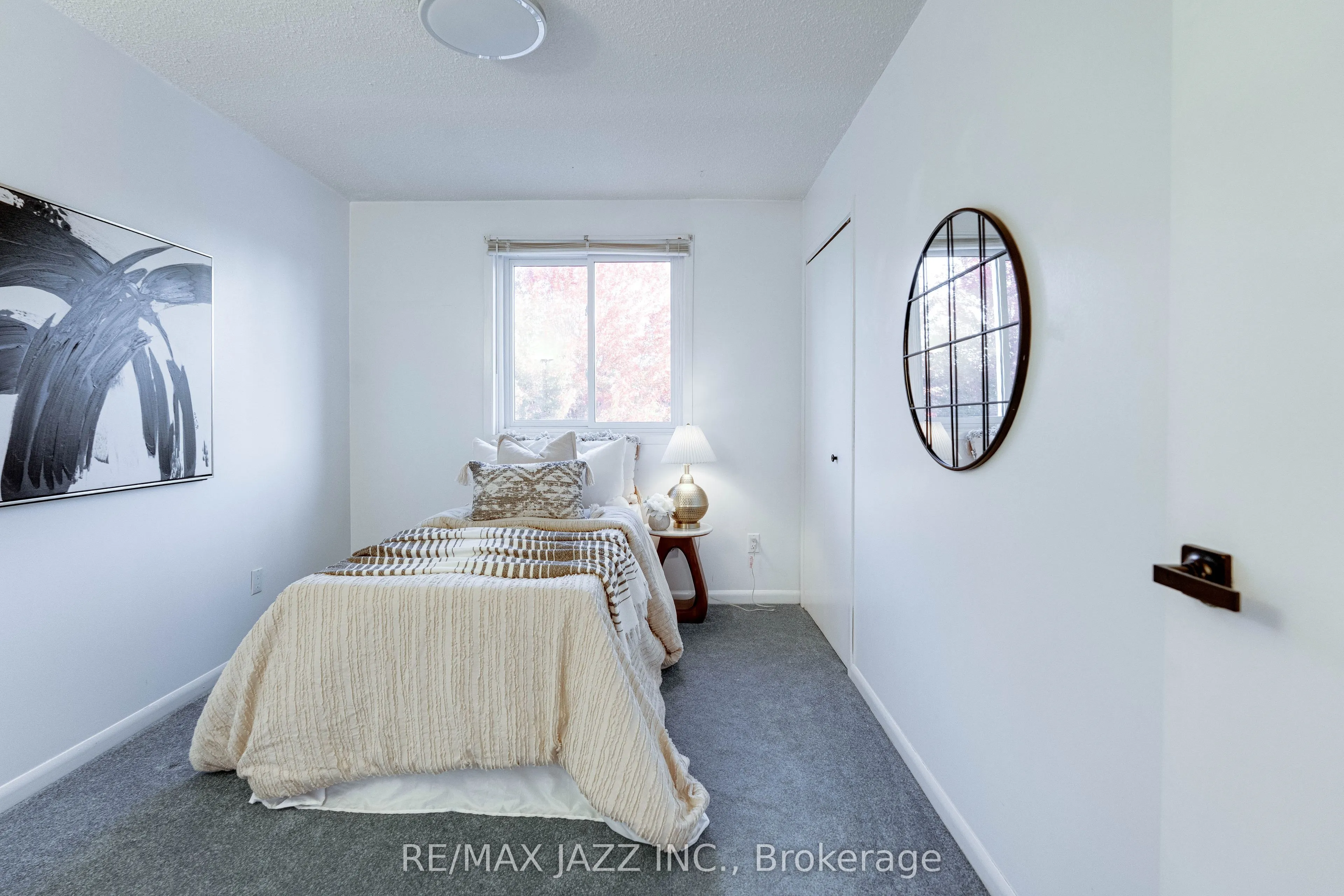 774 Millbank Road