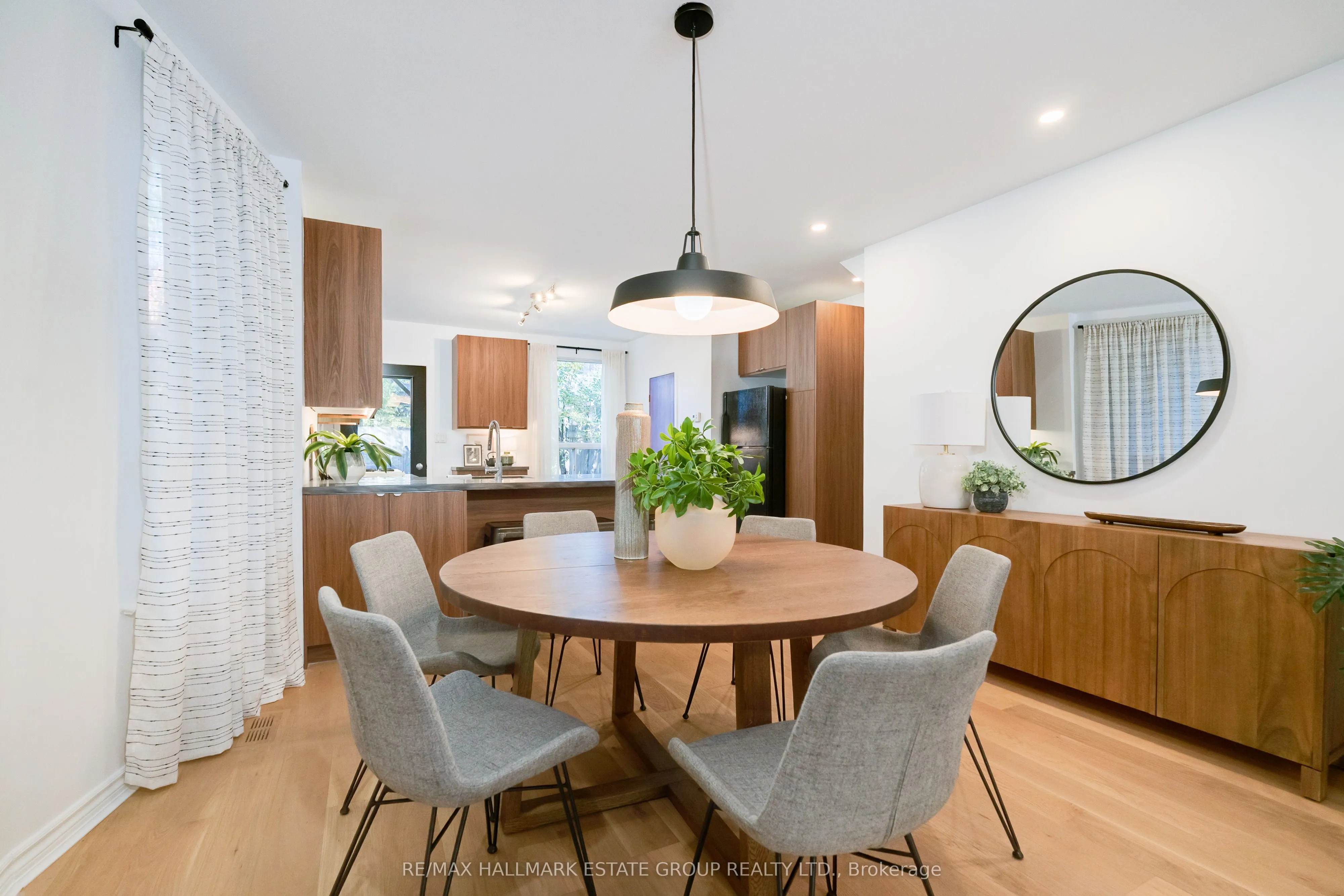 4 Riverdale Avenue