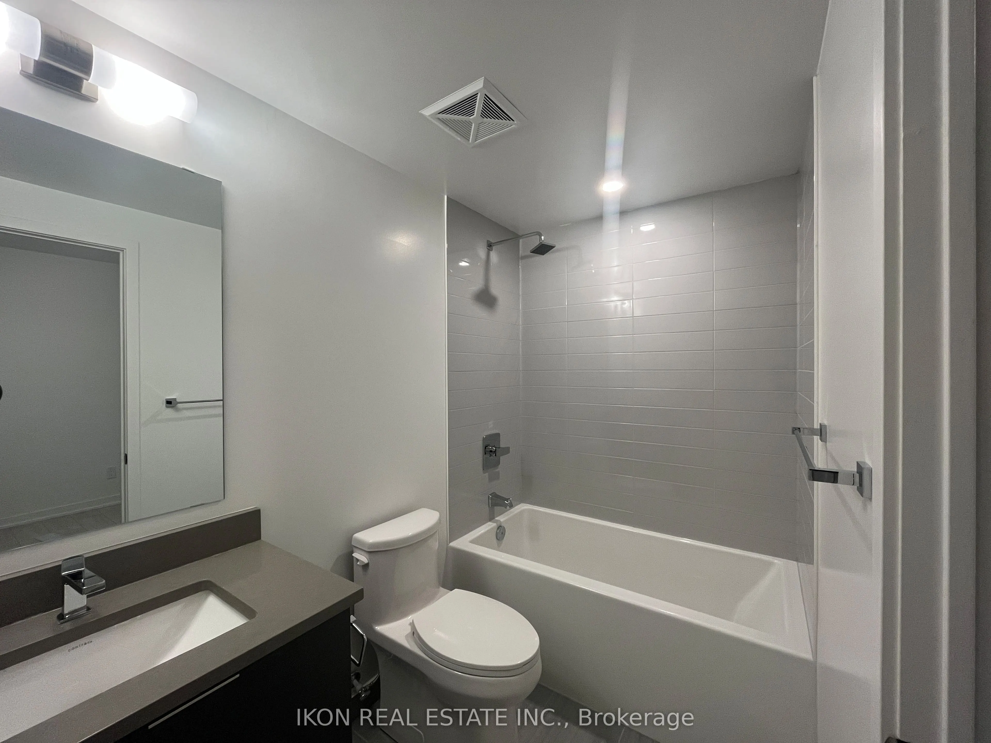2031 Kennedy Road, #2125