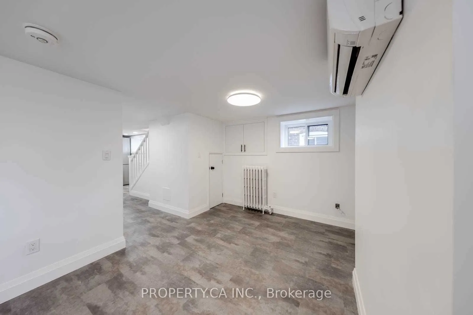 1061 Logan Avenue, #Lower