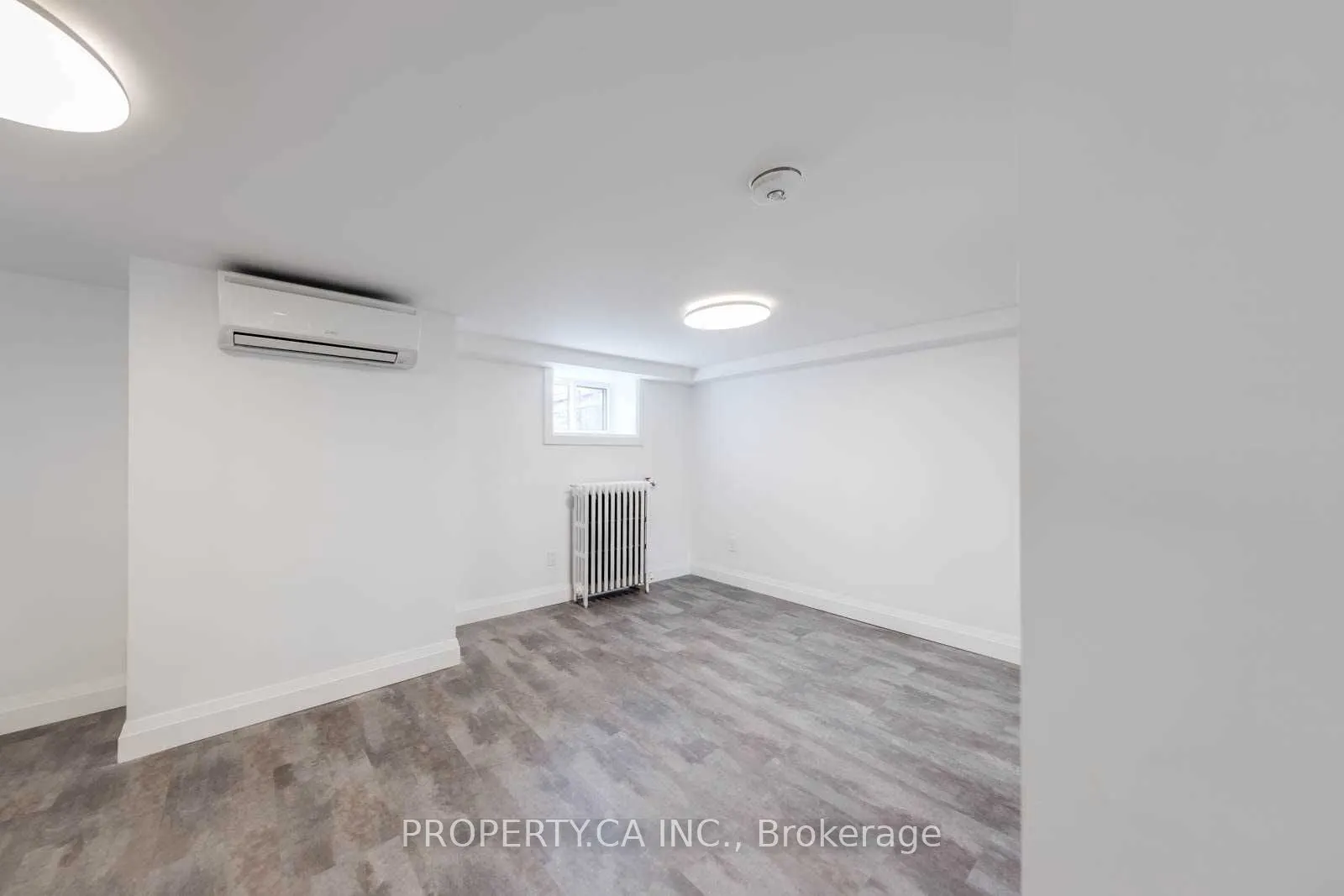 1061 Logan Avenue, #Lower