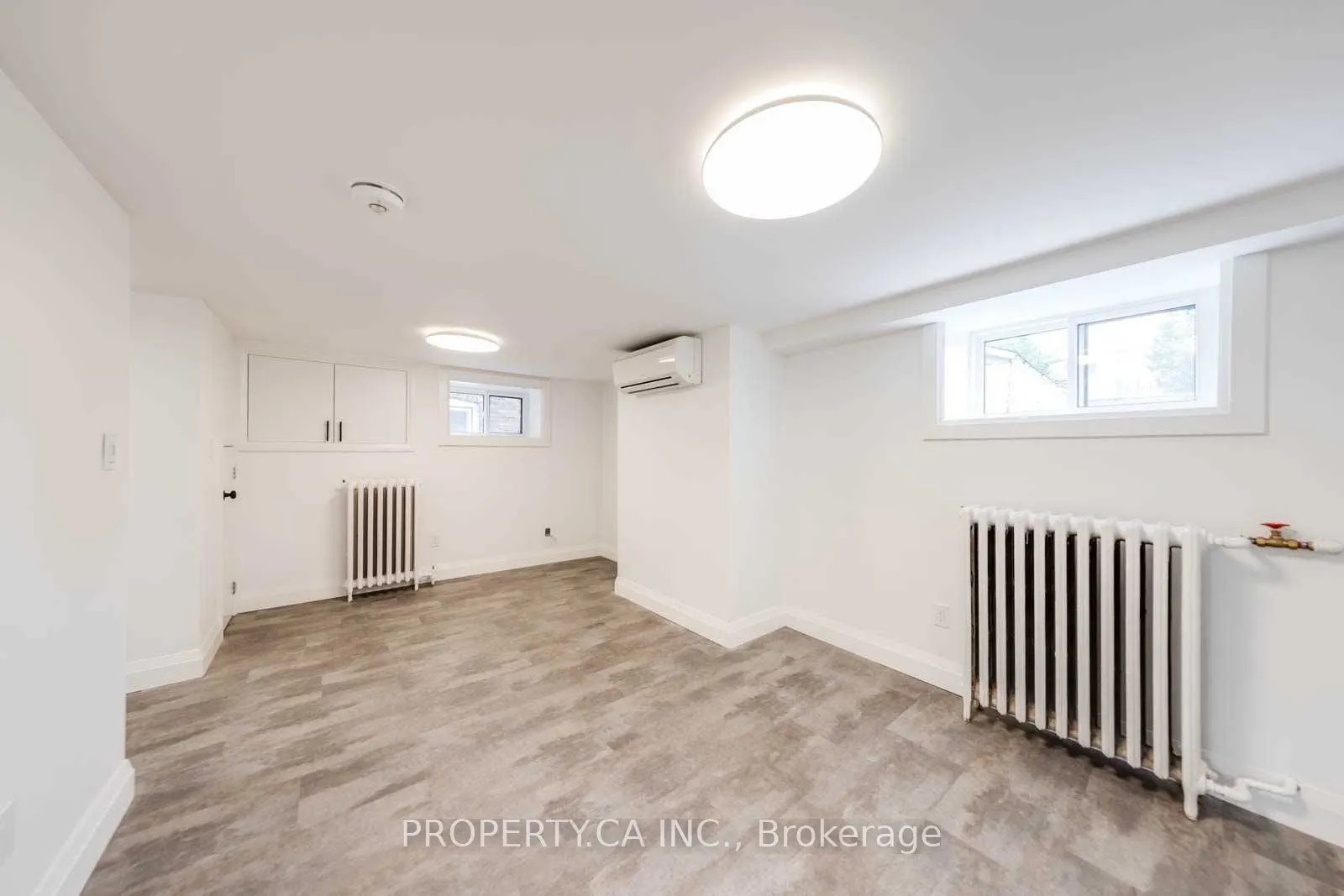 1061 Logan Avenue, #Lower
