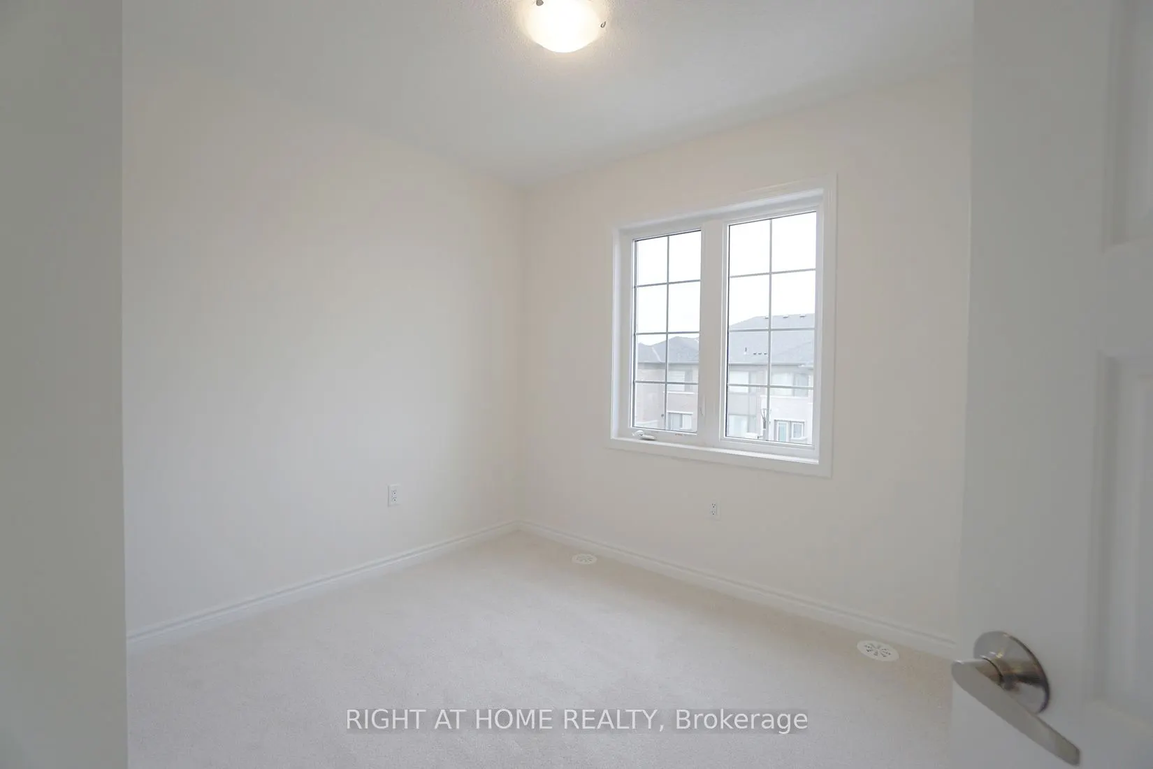 3328 Thunderbird Promenade E