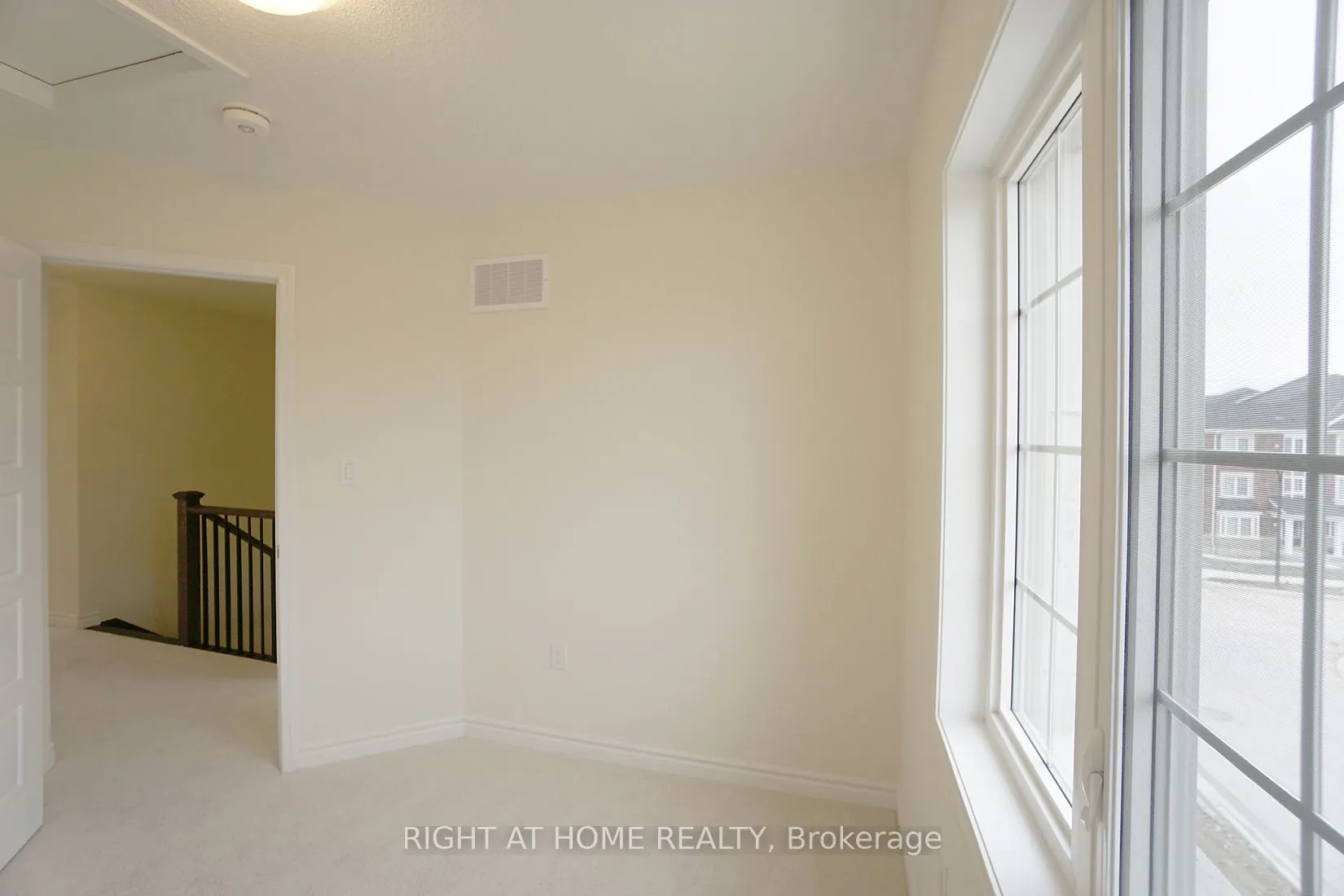 3328 Thunderbird Promenade E