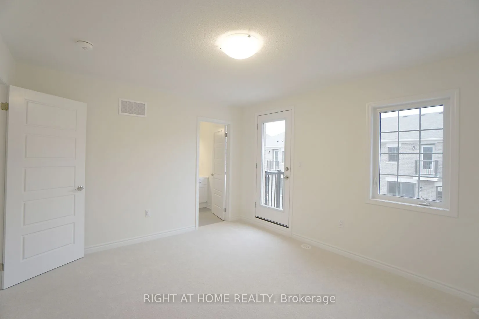 3328 Thunderbird Promenade E