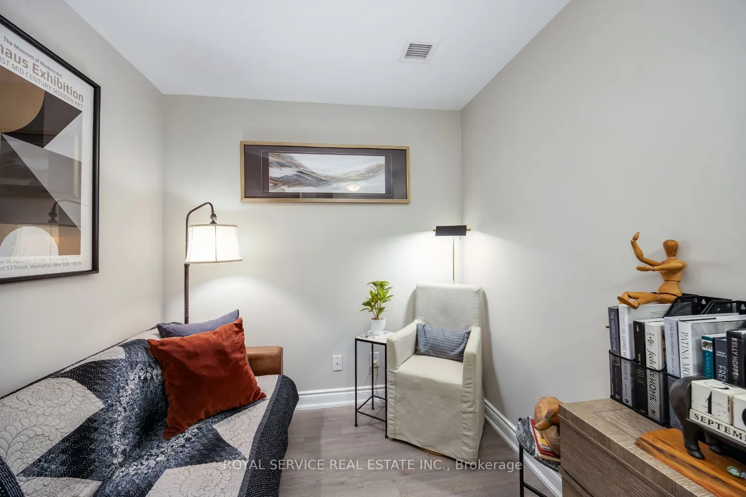 21 Brookhouse Drive, #220