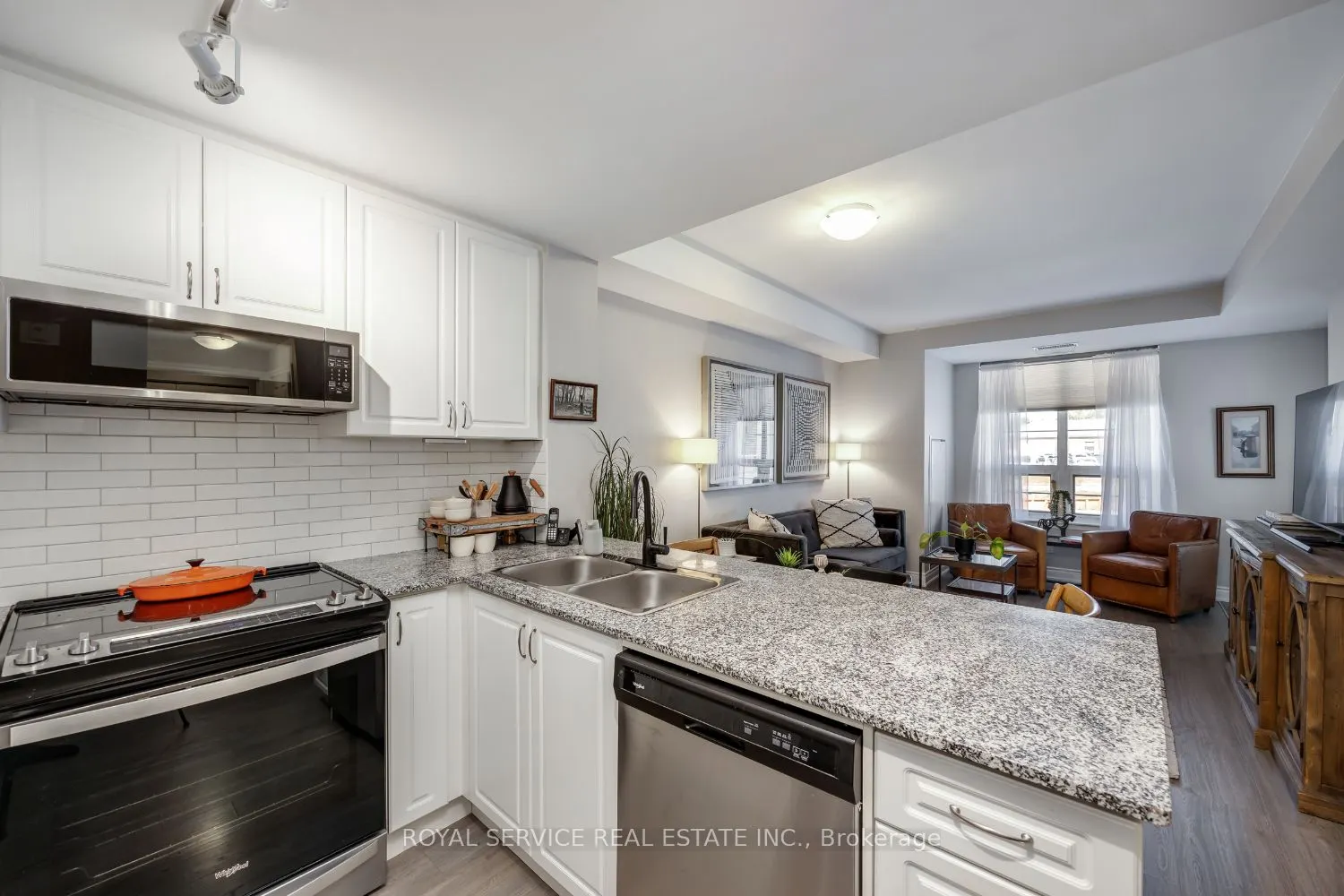 21 Brookhouse Drive, #220