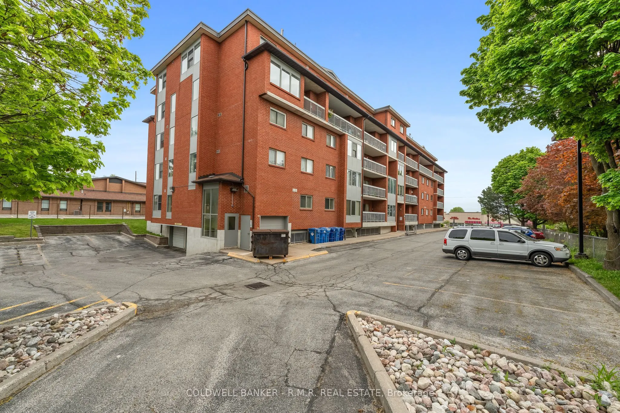 600 Thornton Road N, #PH2