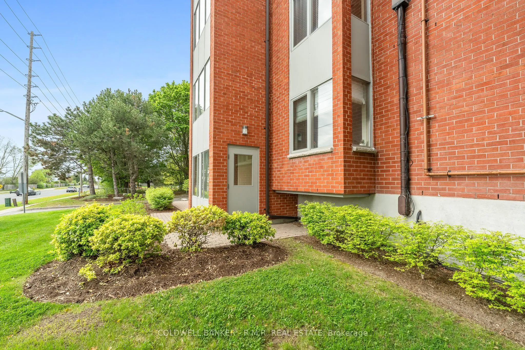600 Thornton Road N, #PH2