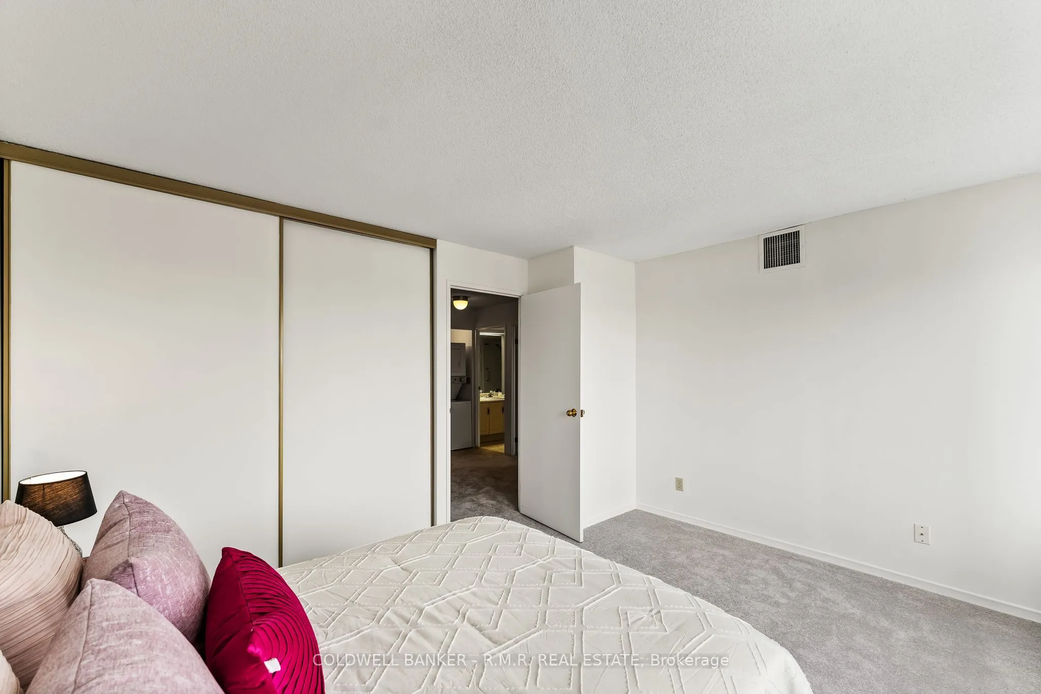 600 Thornton Road N, #PH2