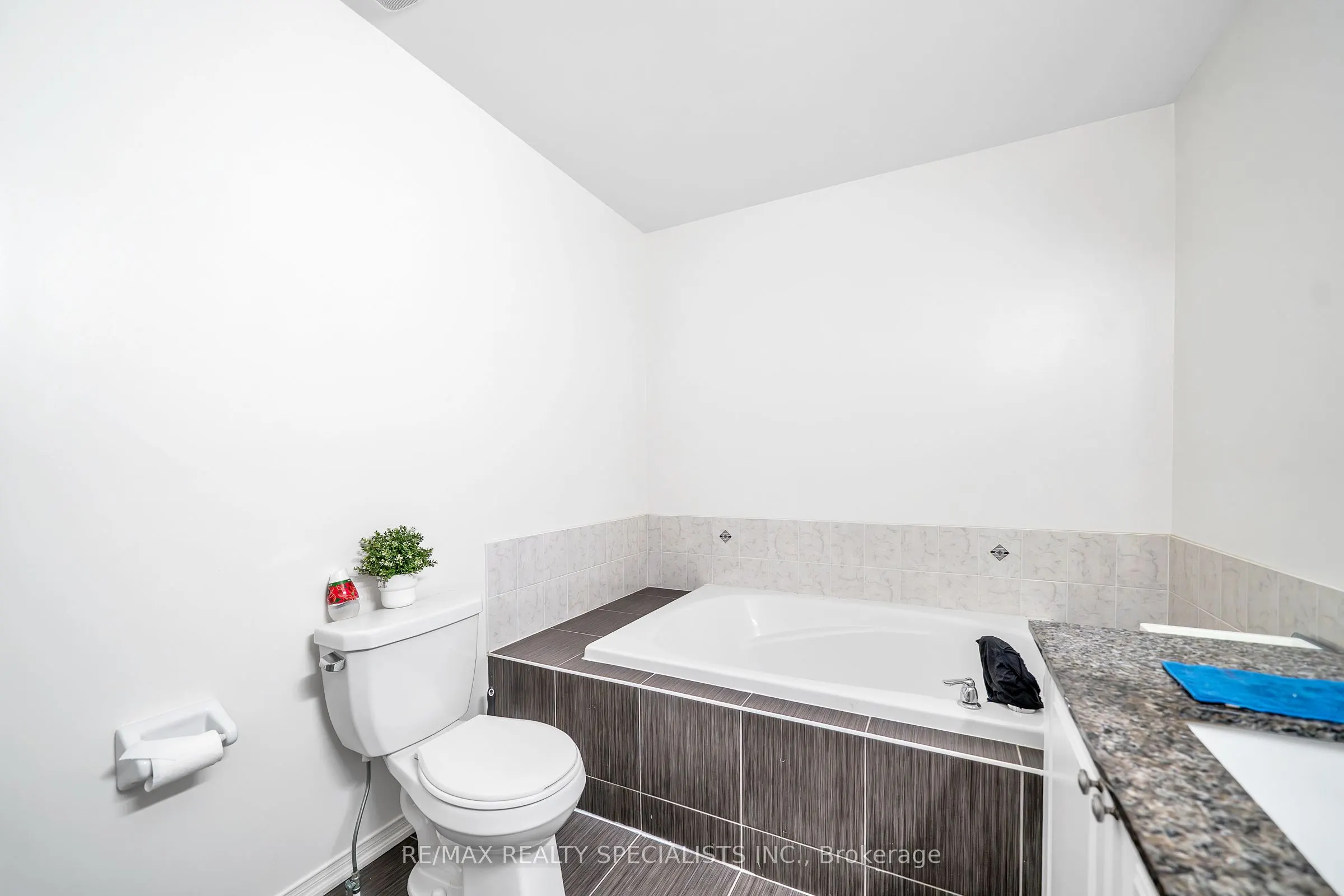 29 Skelton Crescent