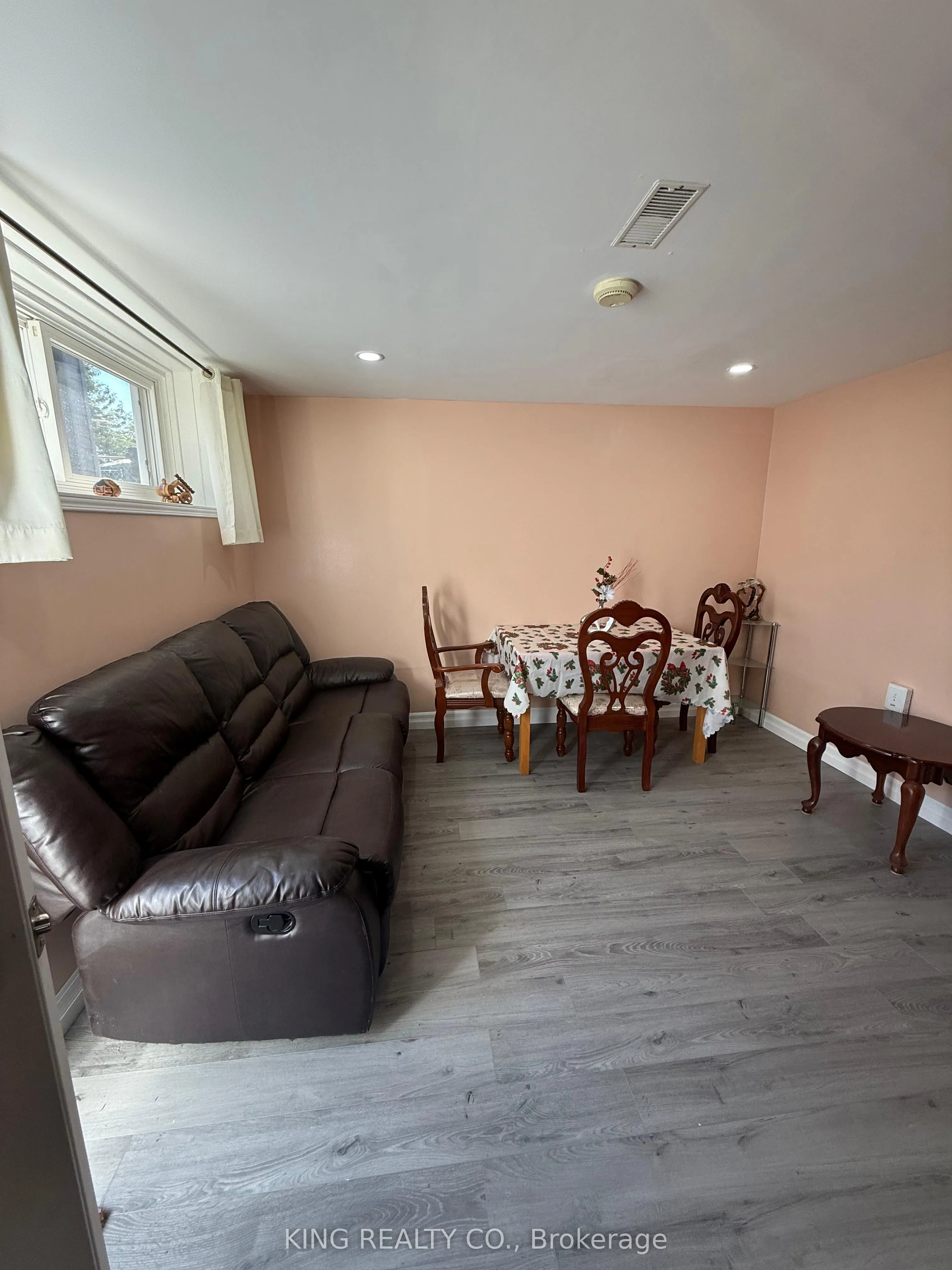 1025 Danforth Road, #Basement