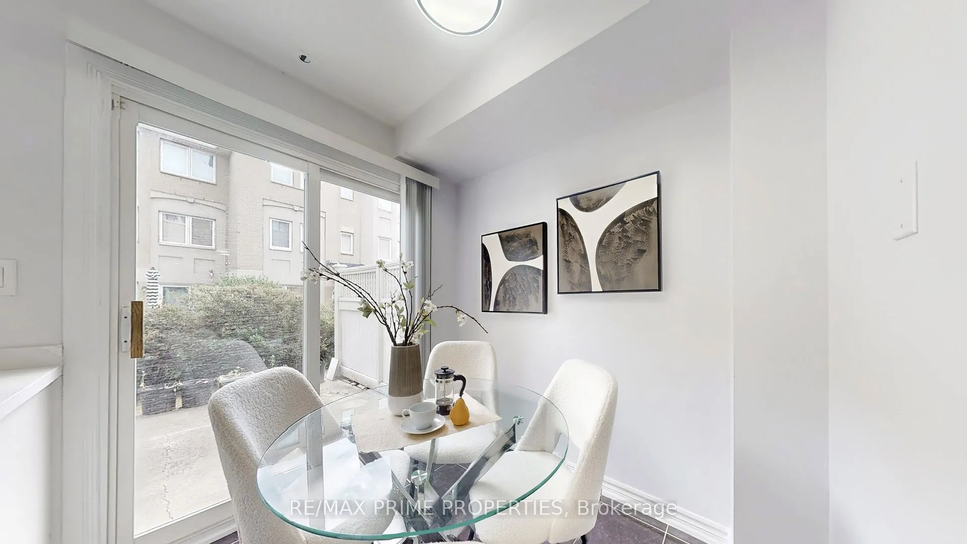19 Rosebank Drive, #205