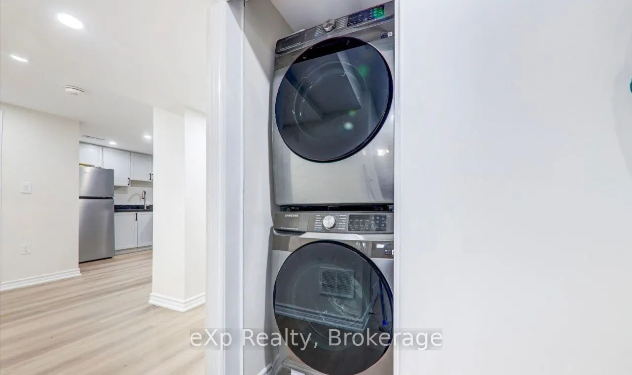35 Darlingside Drive, #Basement