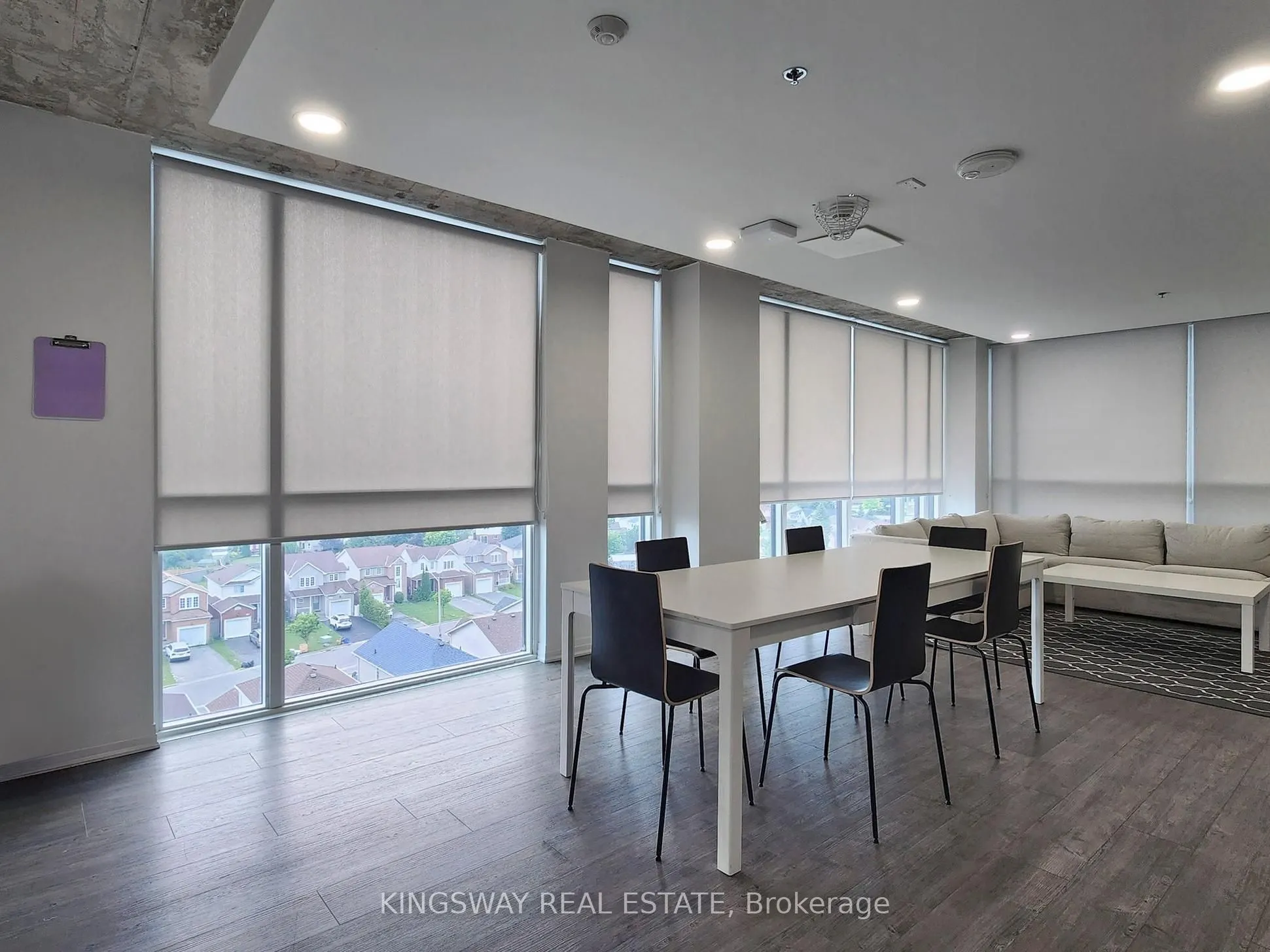 1900 Simcoe Street N, #631