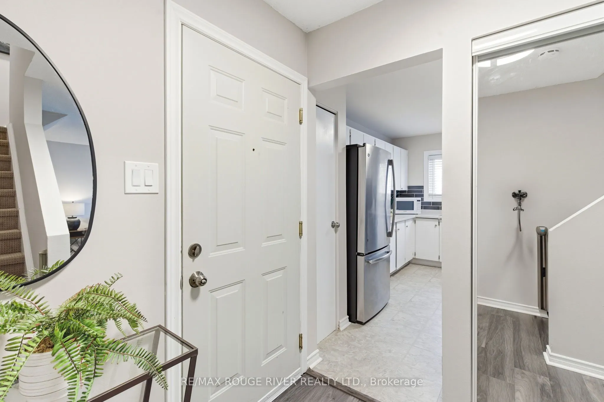 1010 Glen Street, #65