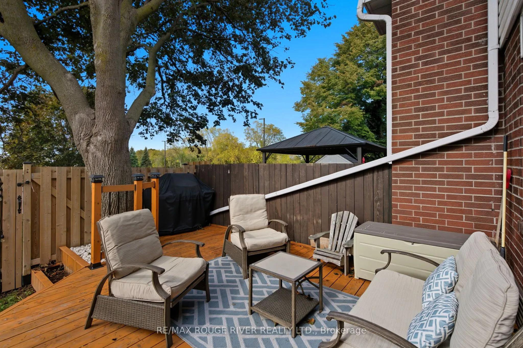 1010 Glen Street, #65