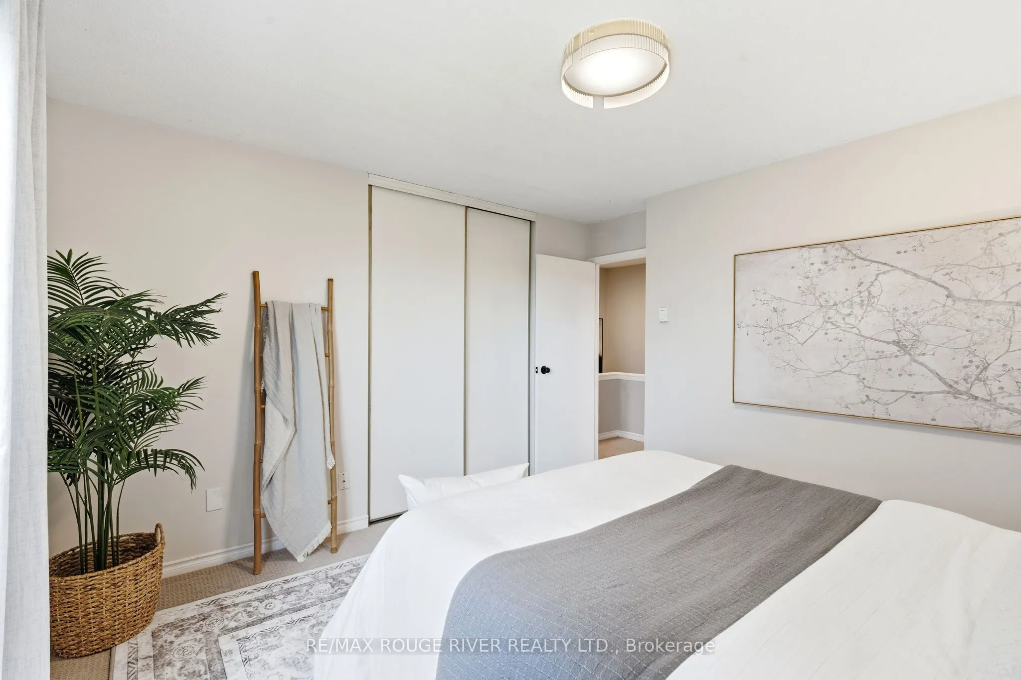 1010 Glen Street, #65