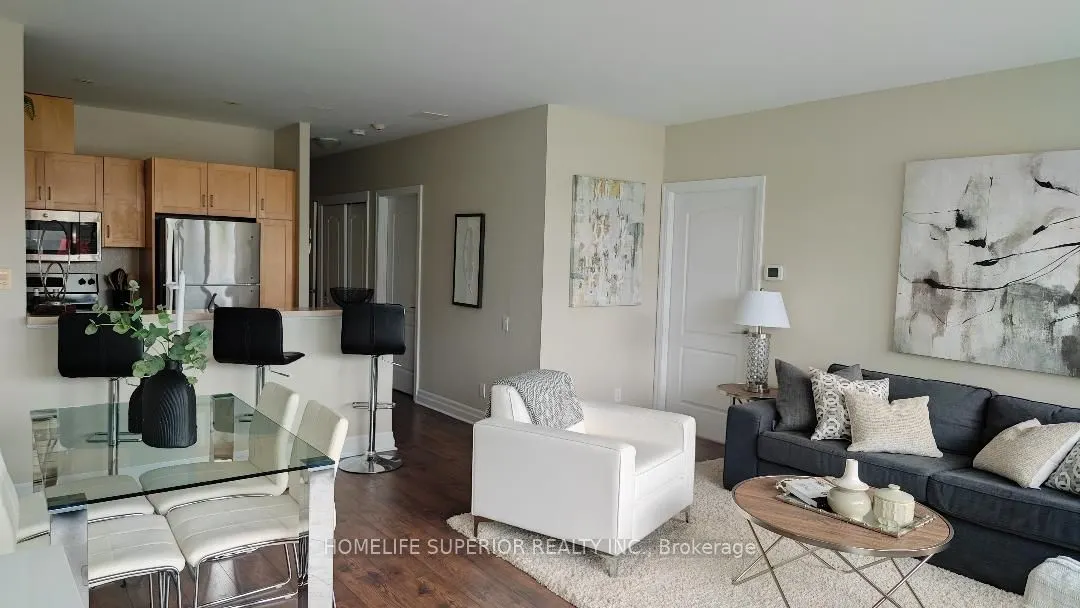 44 Bond Street W, #316