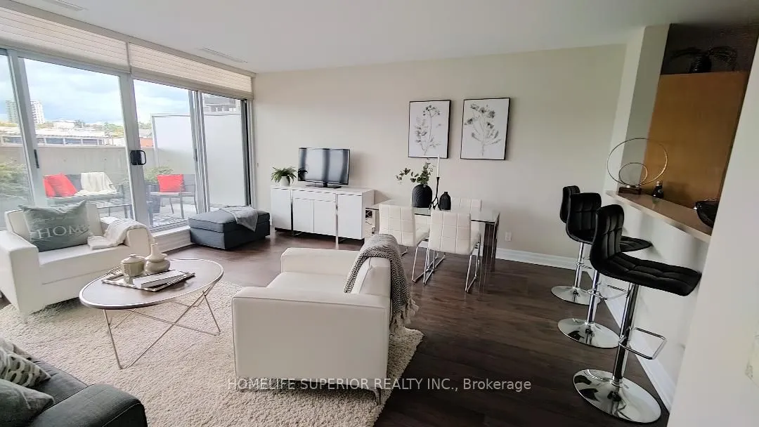 44 Bond Street W, #316