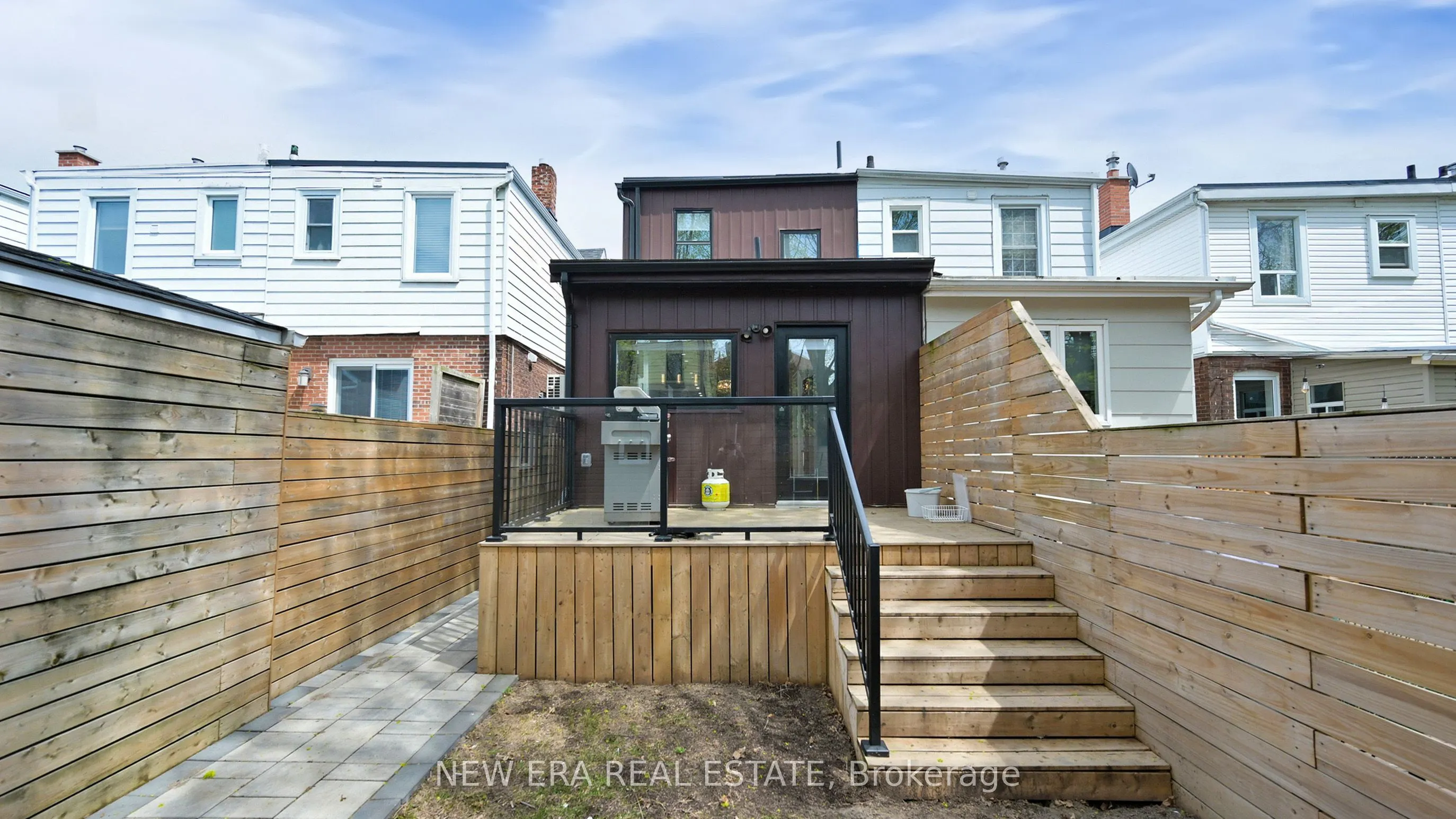 34 Kimbourne Avenue