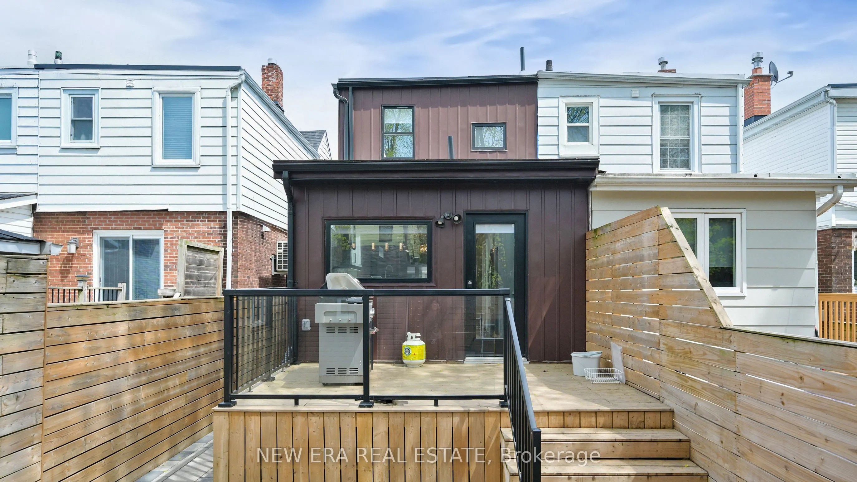 34 Kimbourne Avenue