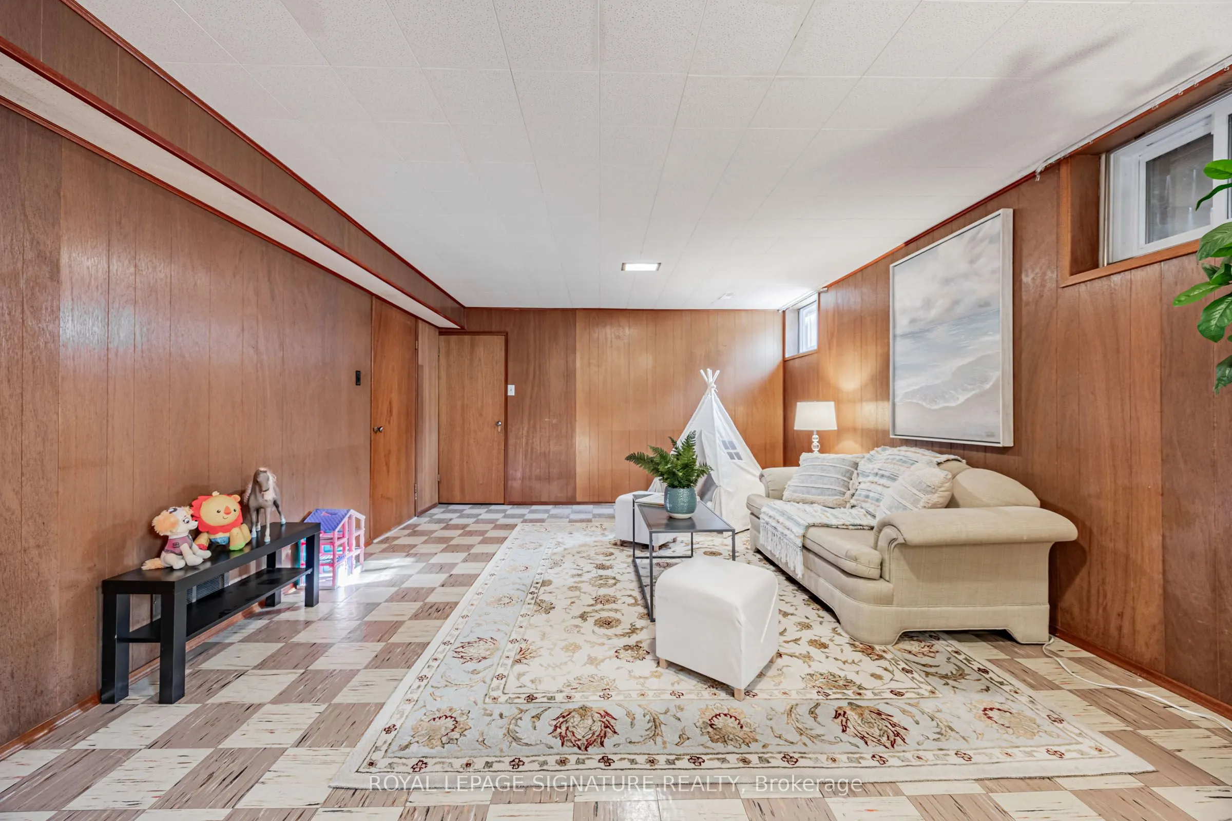 28 Sedgemount Drive