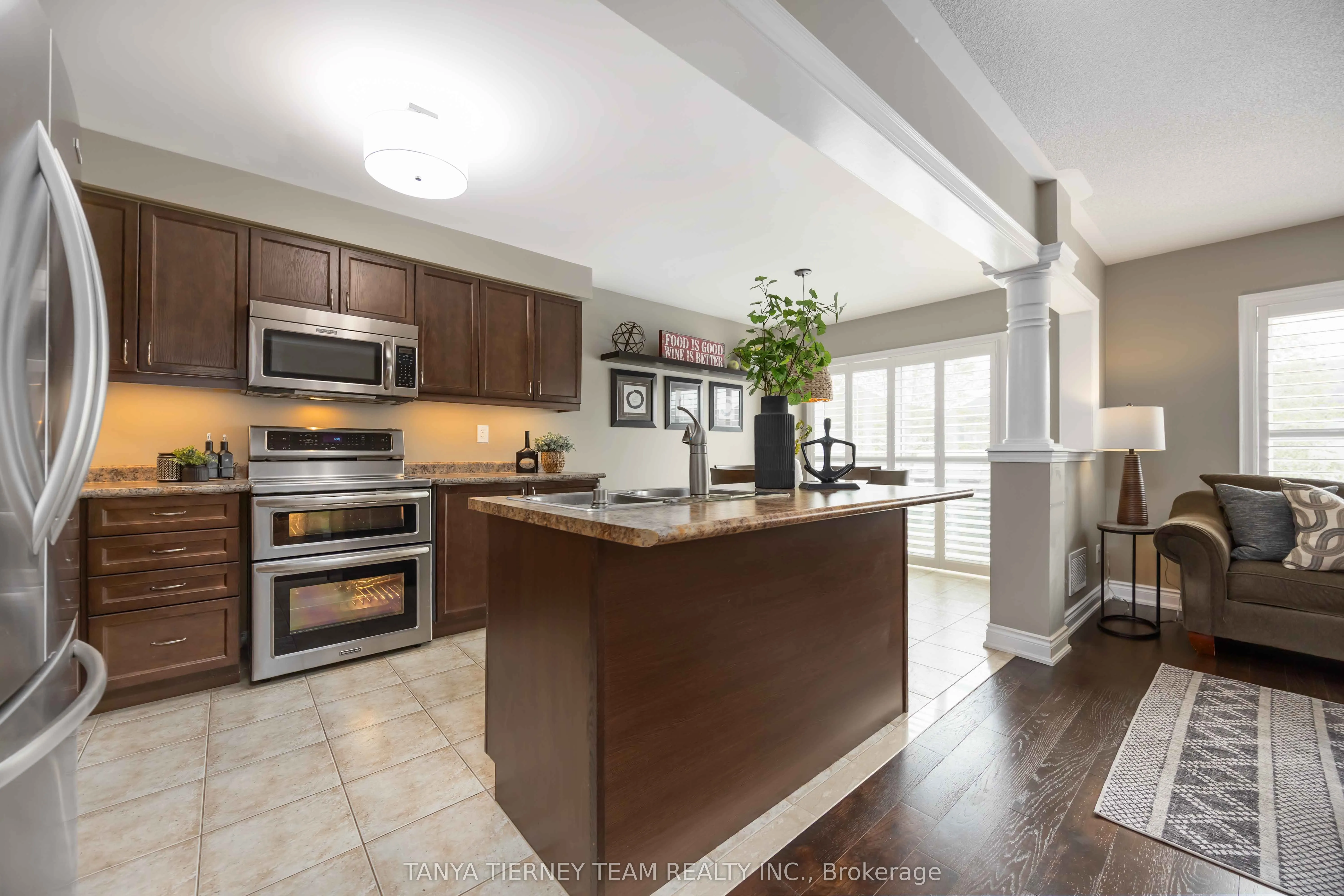 152 Shrewsbury Drive