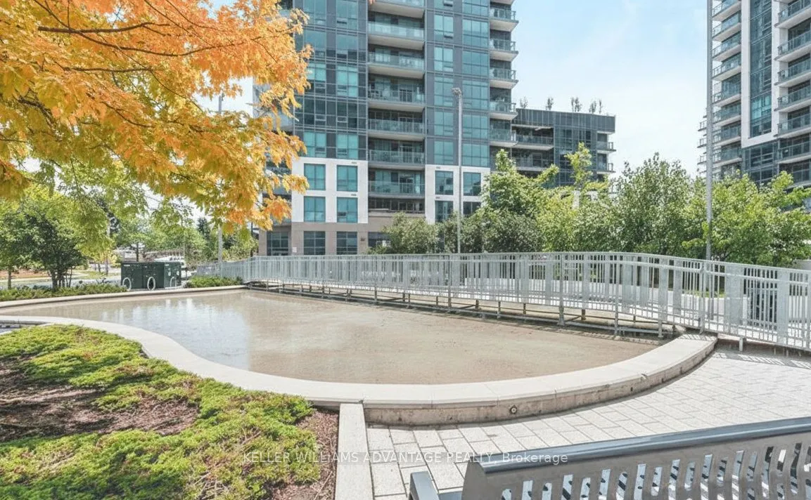 20 Meadowglen Place, #728