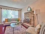 702 Brock Street S