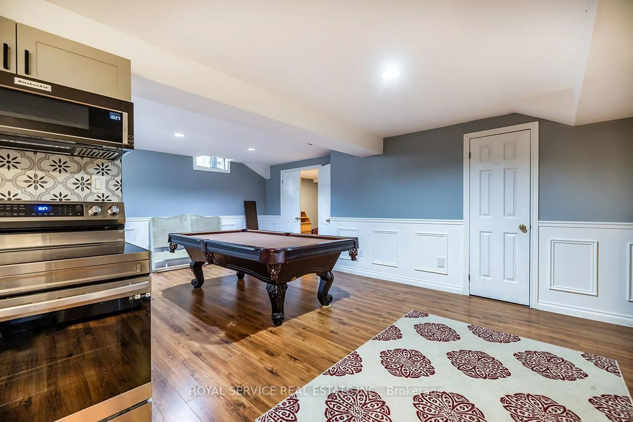 55 White Cliffe Drive
