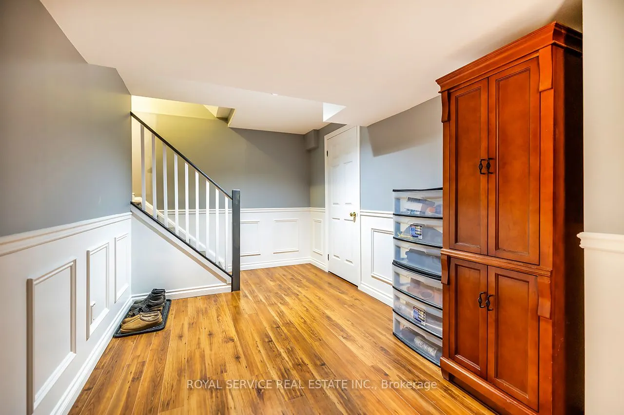 55 White Cliffe Drive