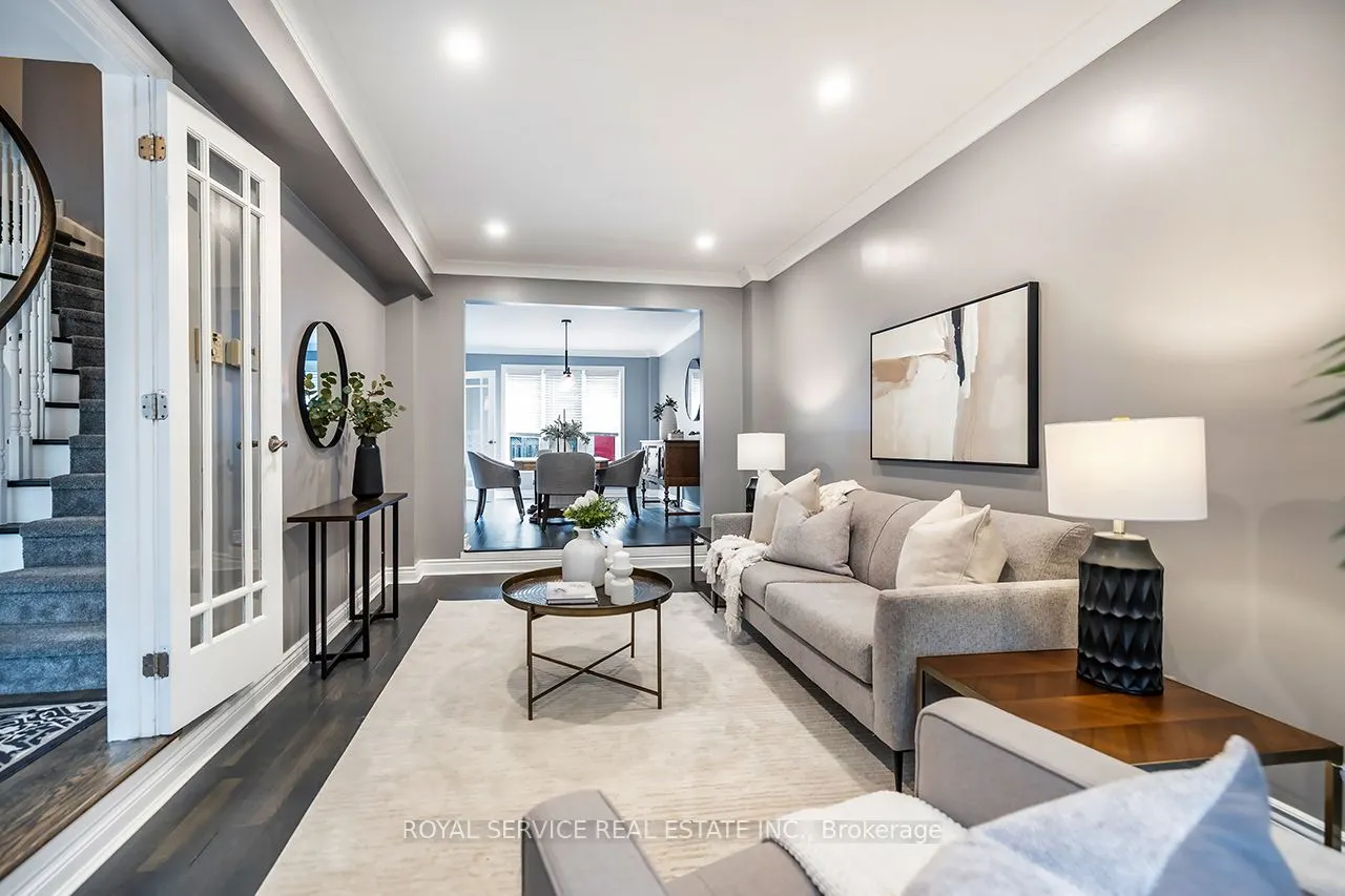 55 White Cliffe Drive