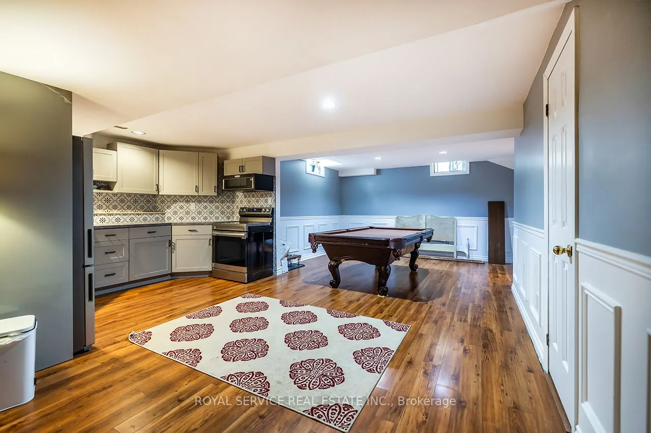 55 White Cliffe Drive