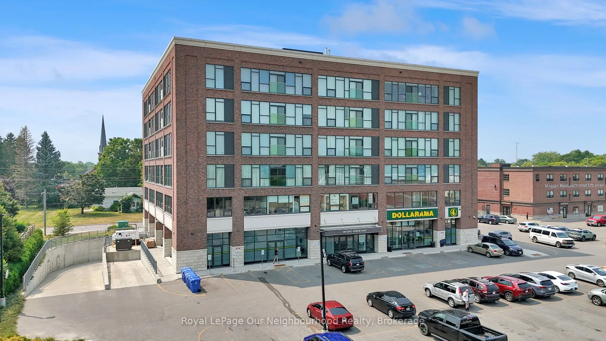 109 King Avenue E, #402
