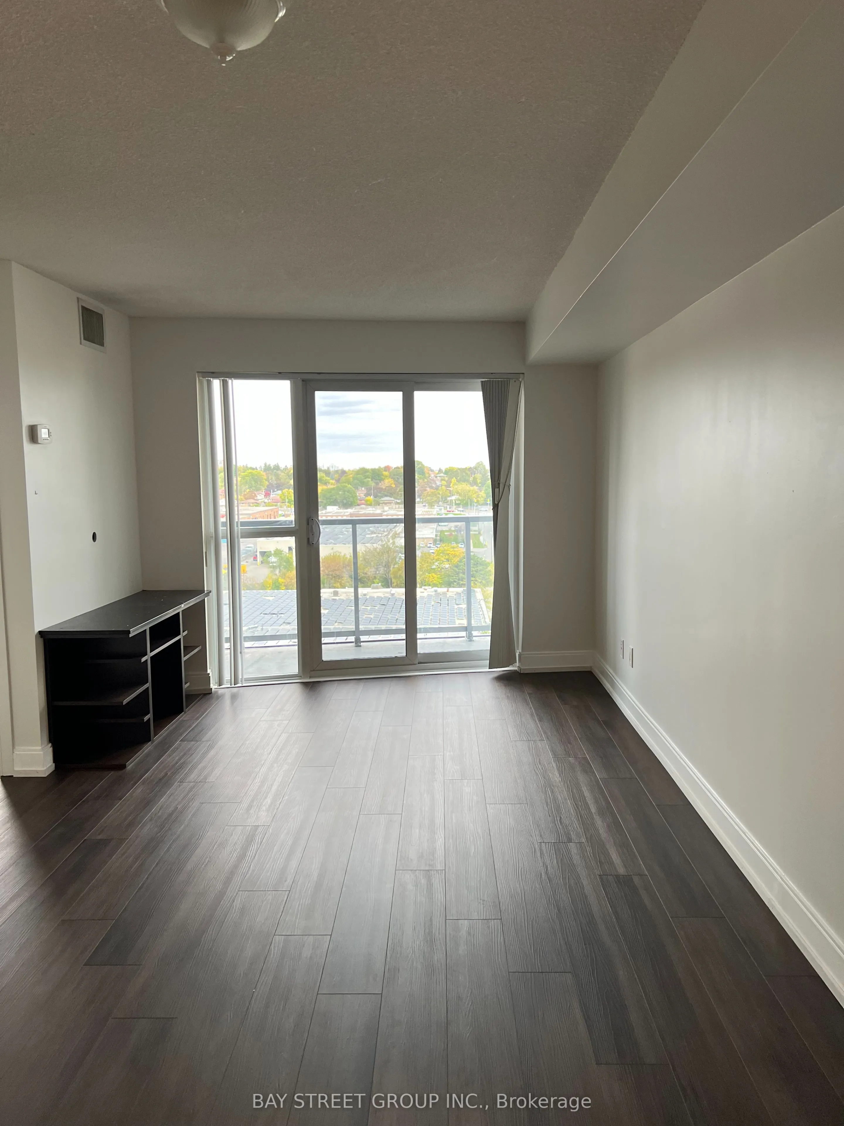135 Village Green Square, #825