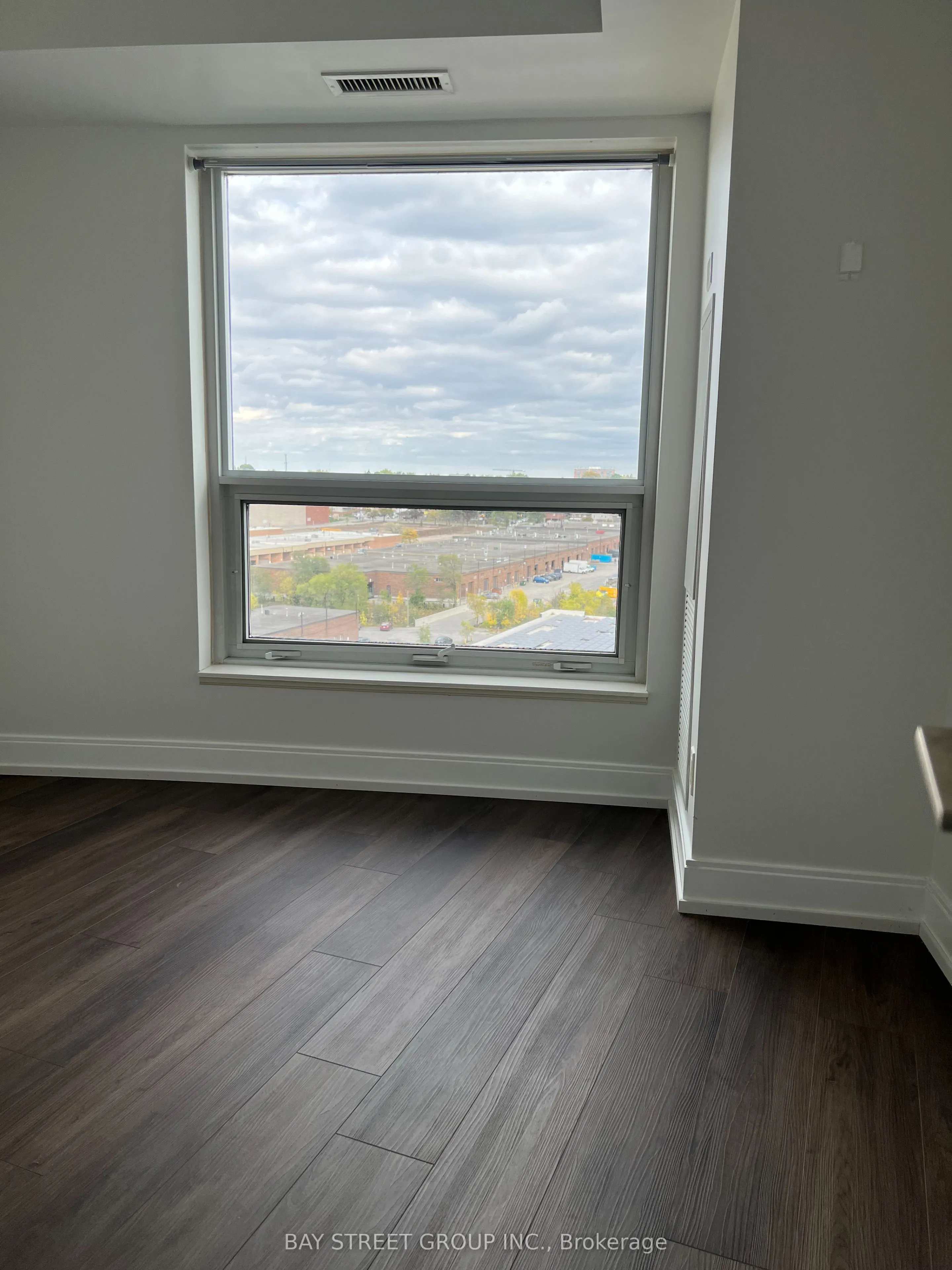 135 Village Green Square, #825