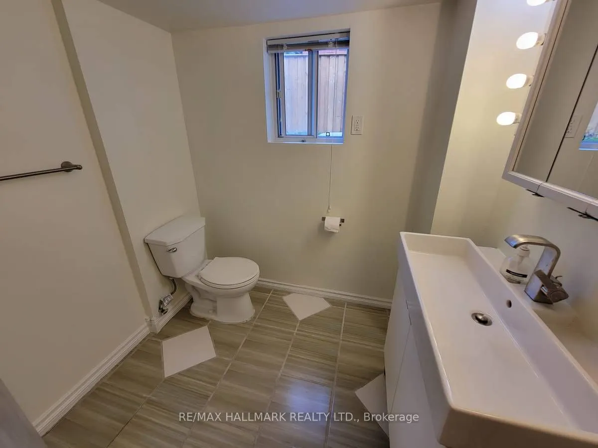 7 Folcroft Avenue, #BSMT