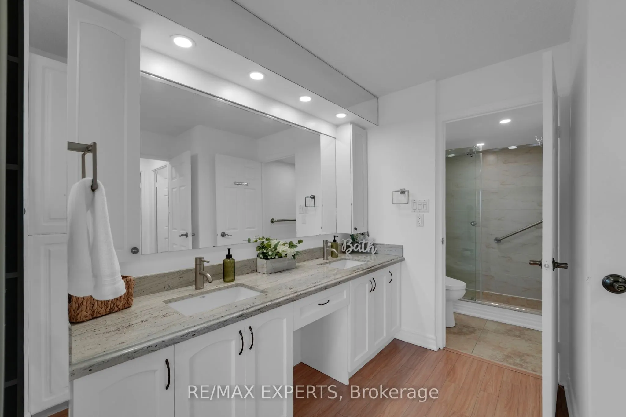 2350 Bridletowne Circle, #1811