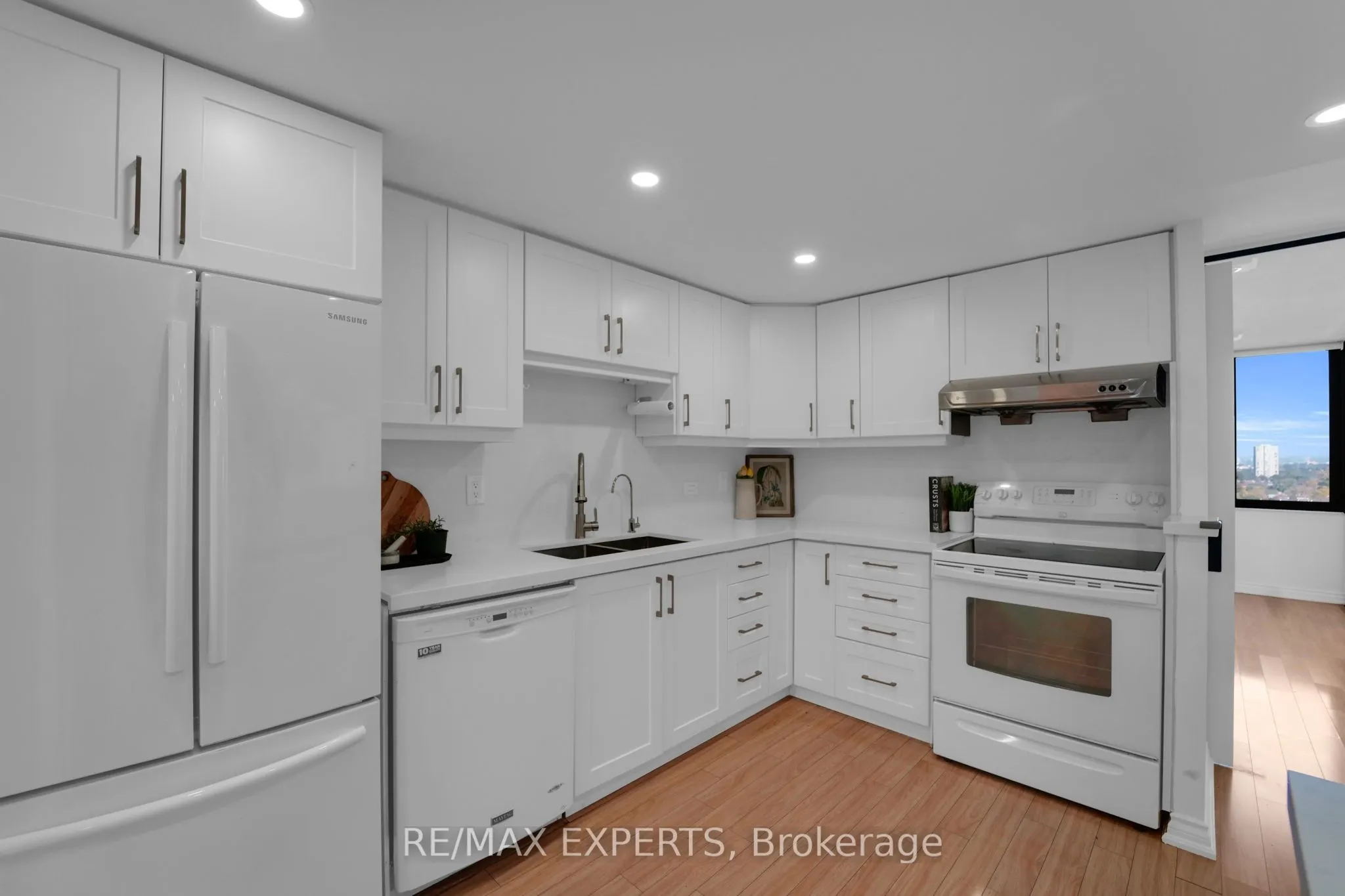 2350 Bridletowne Circle, #1811