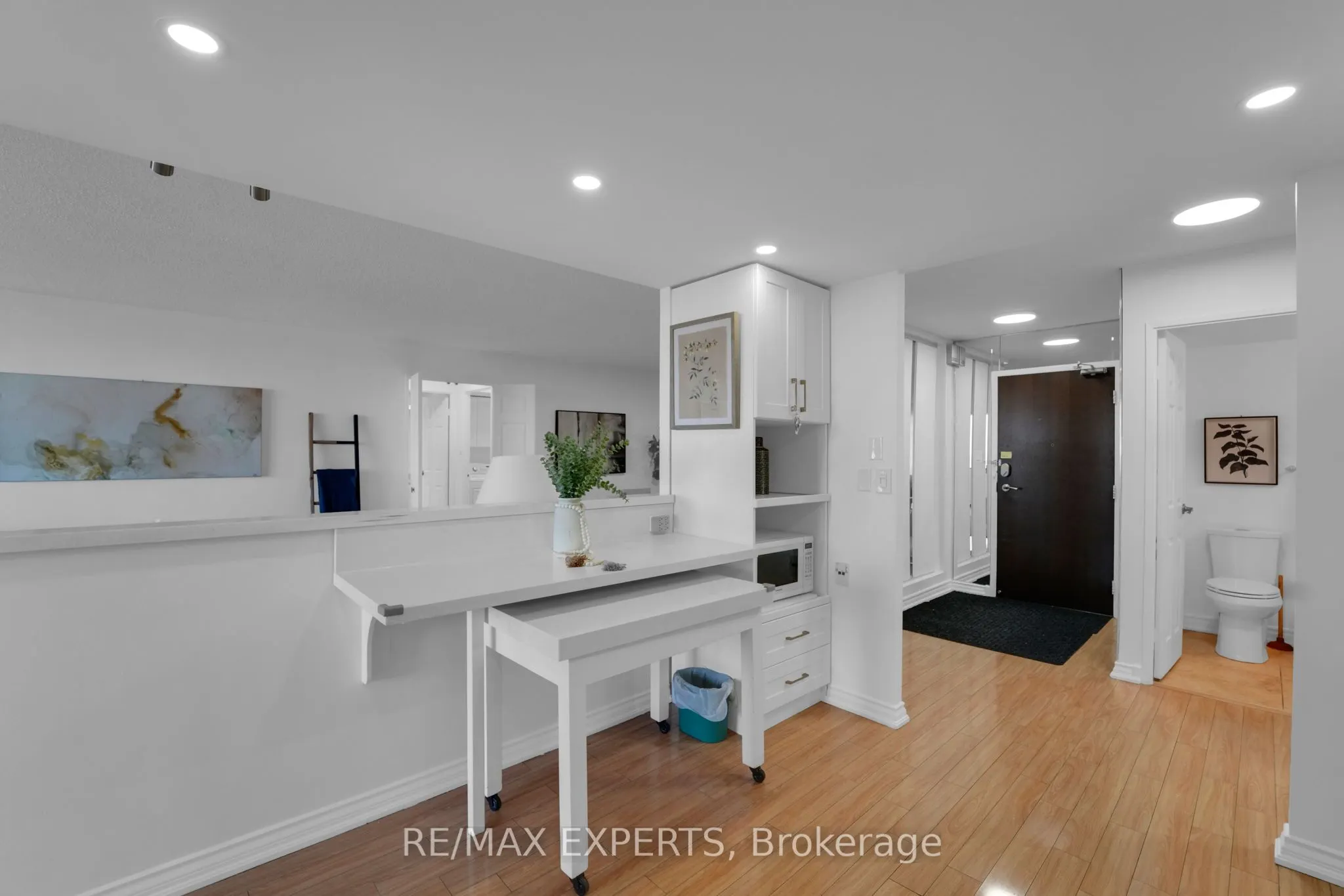 2350 Bridletowne Circle, #1811