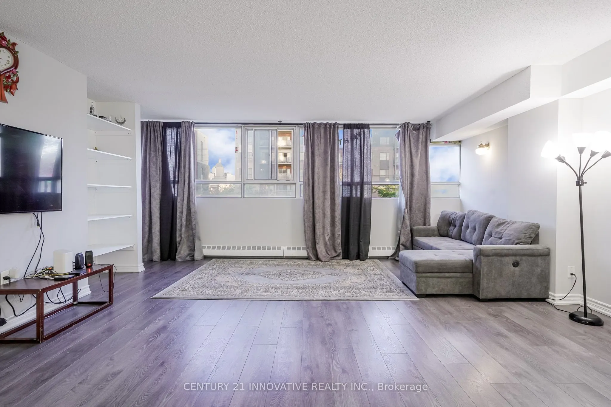 5580 Sheppard Avenue E, #205