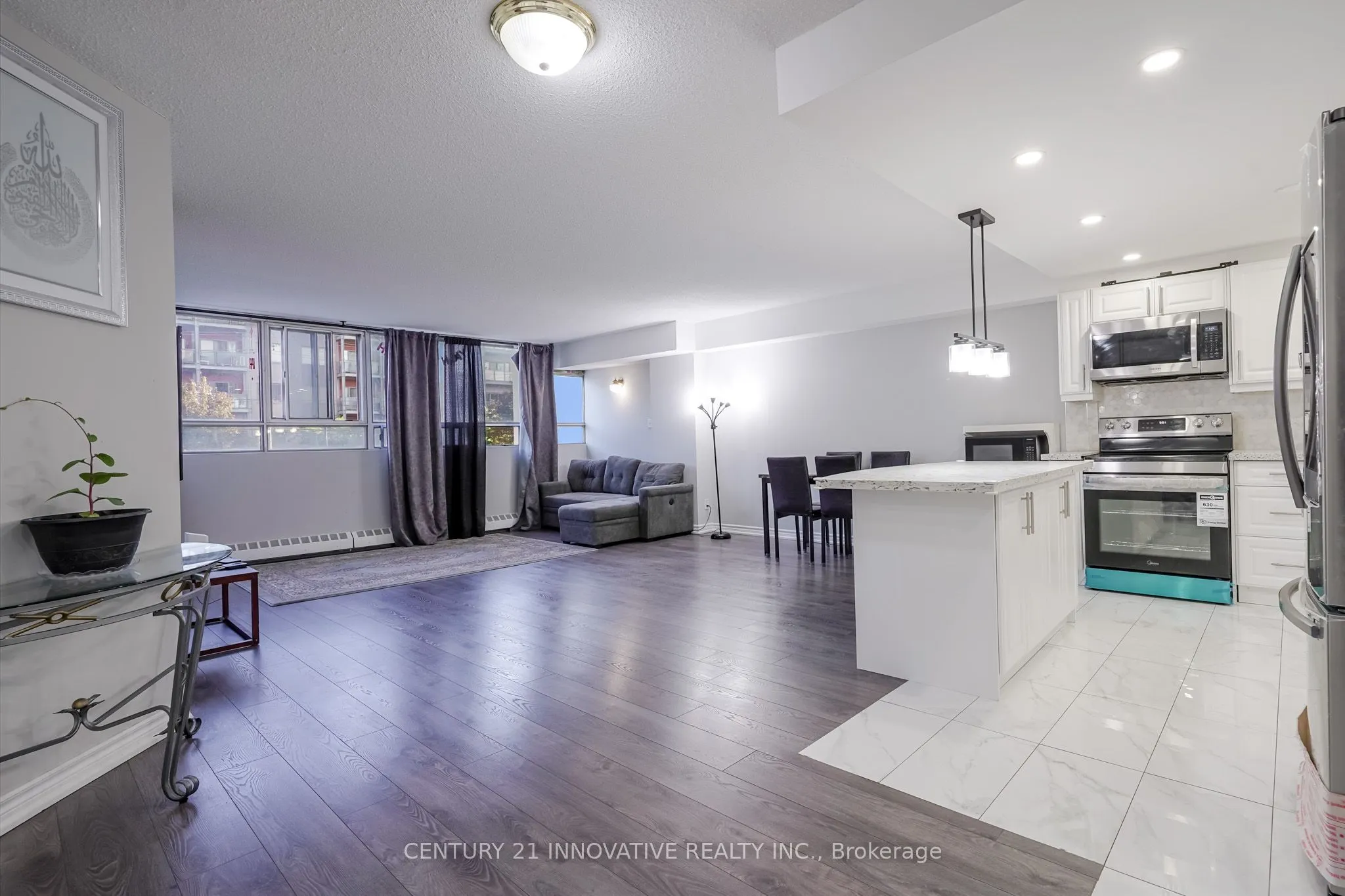 5580 Sheppard Avenue E, #205